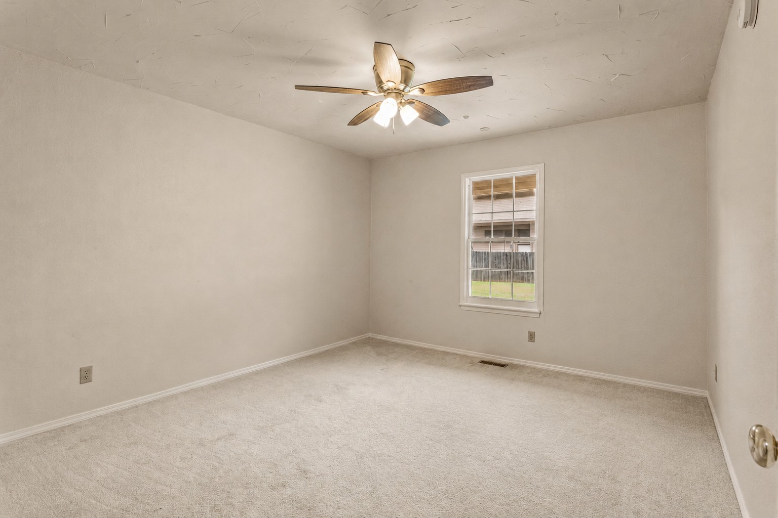8620 S Evanston Avenue Property Photo 32