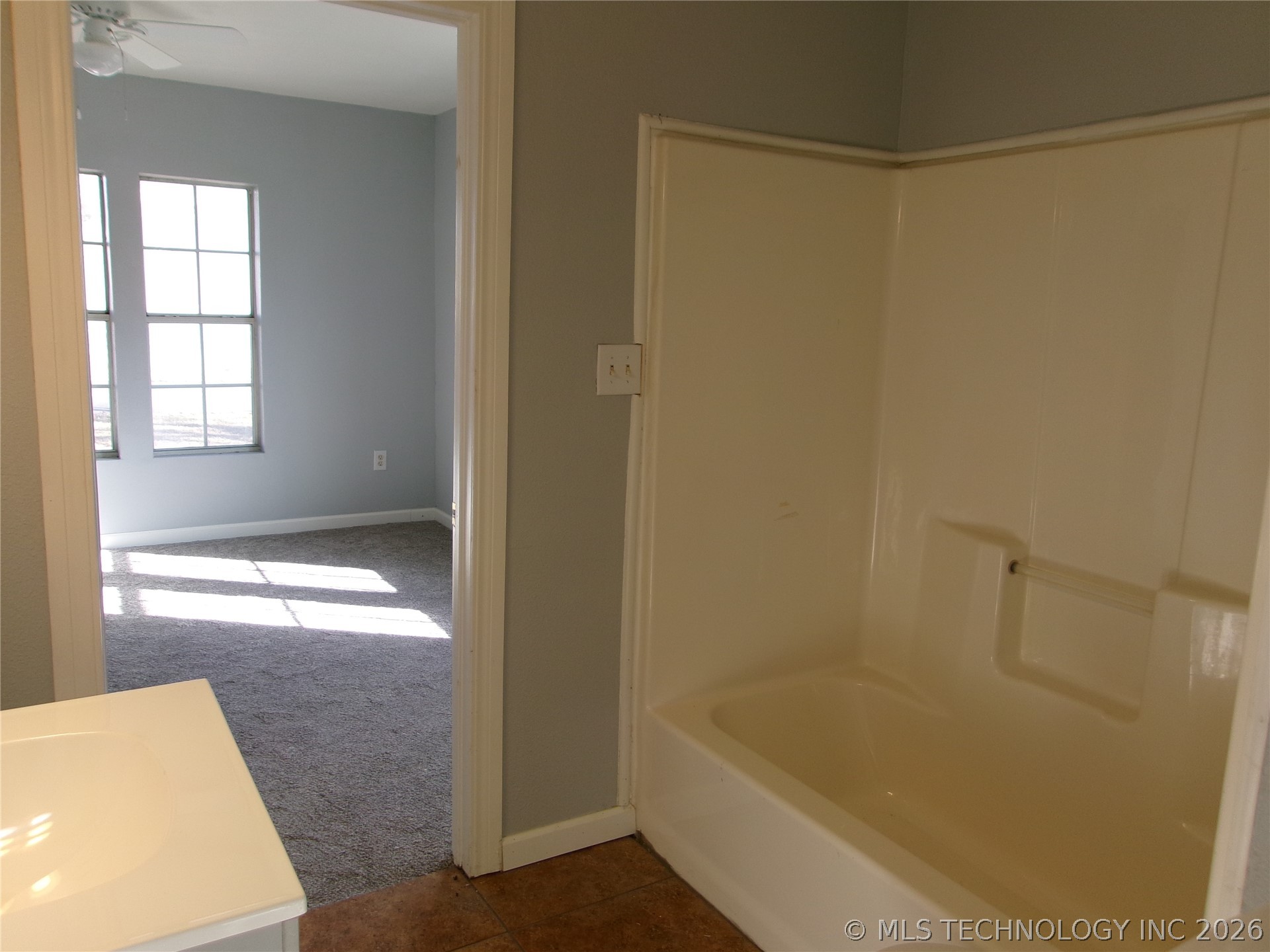 1809 Callahan Street Property Photo 8