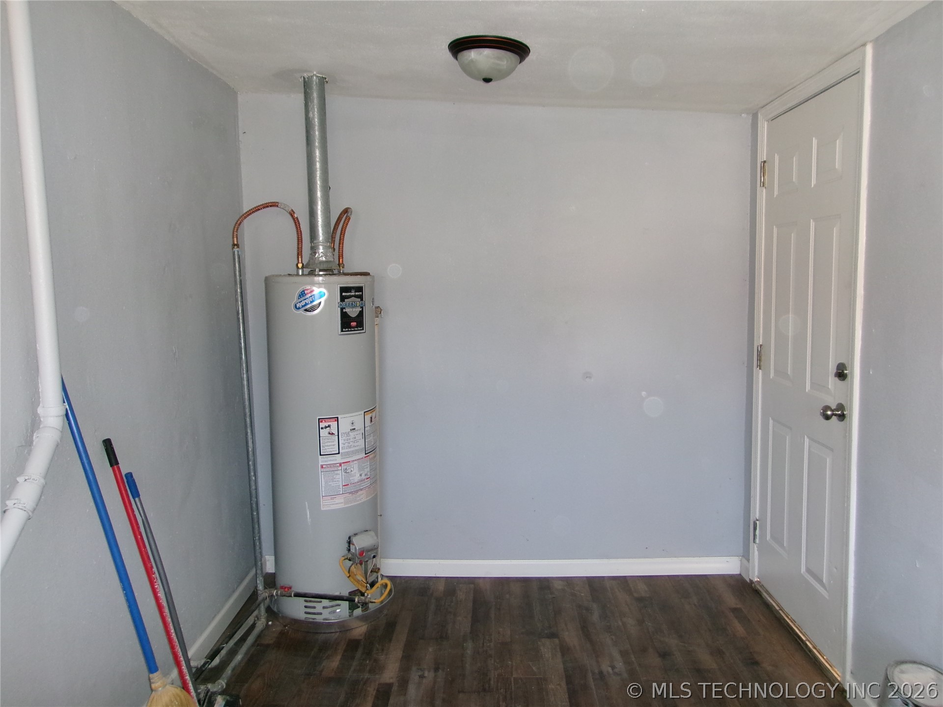 1809 Callahan Street Property Photo 18