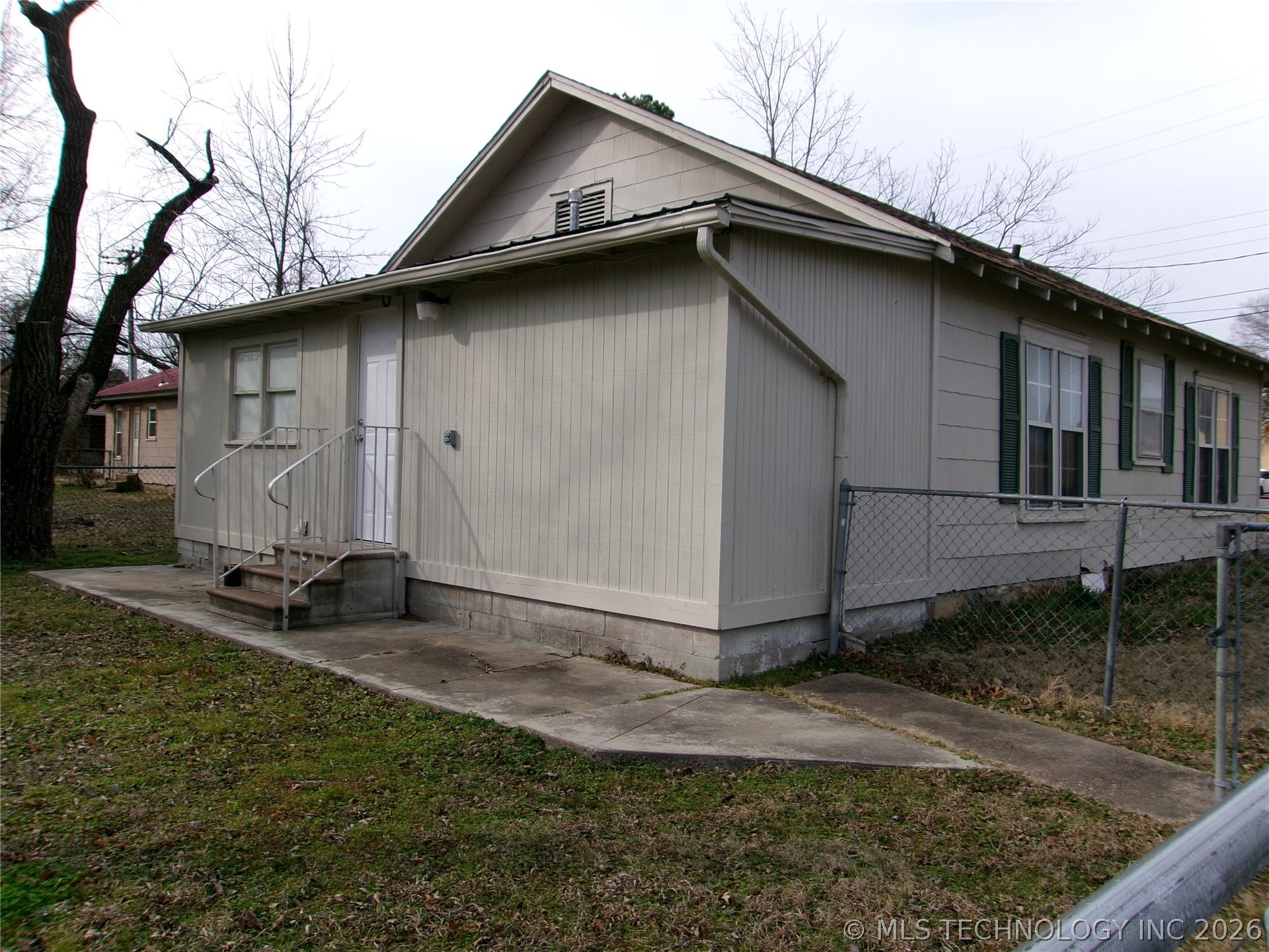 1809 Callahan Street Property Photo 24
