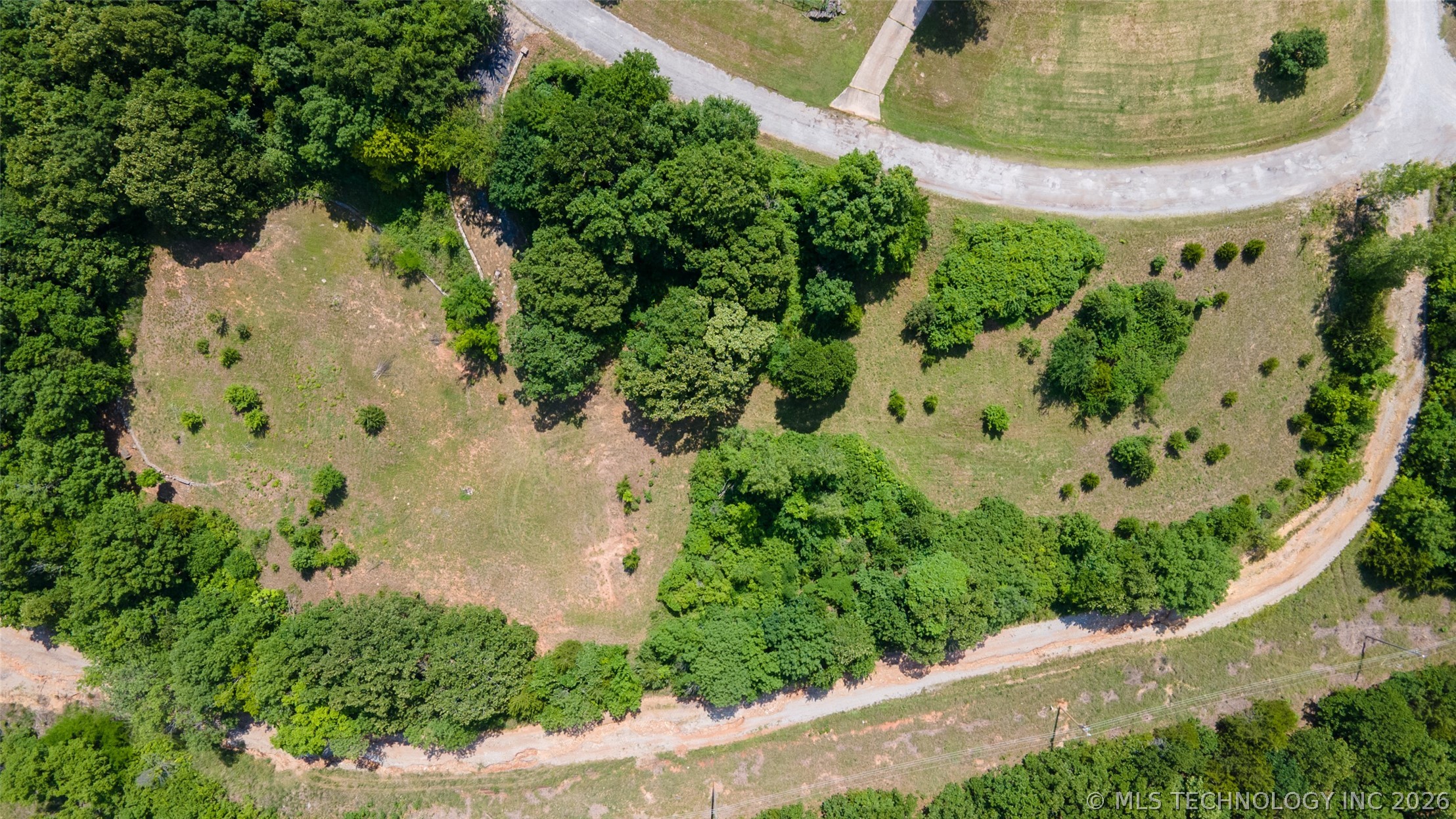 4505 Lakeshore Run Road Property Photo 3