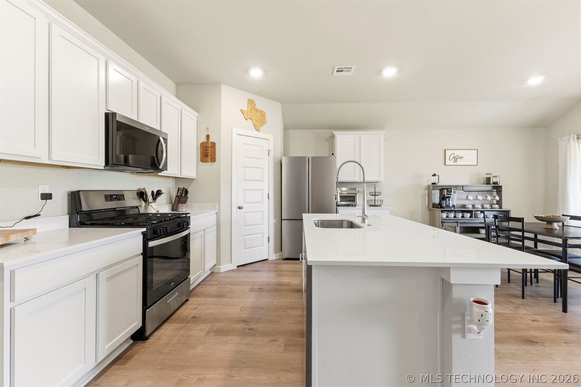 509 S 85th Street Property Photo 4