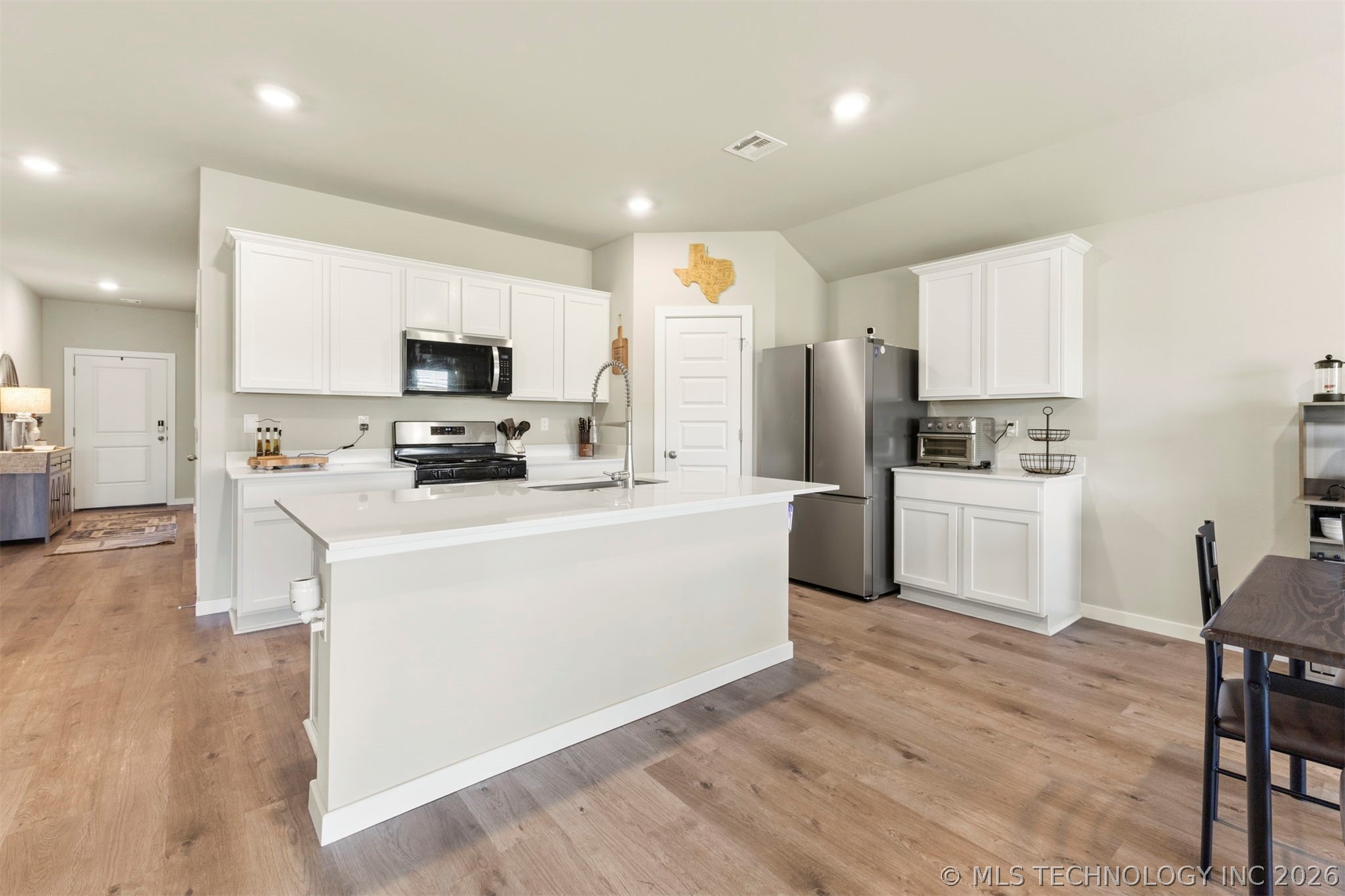 509 S 85th Street Property Photo 5