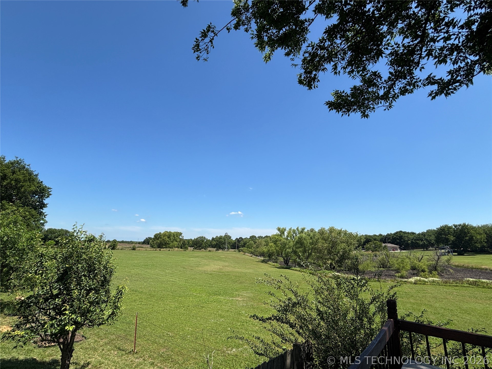 3526 Tara Drive Property Photo 9