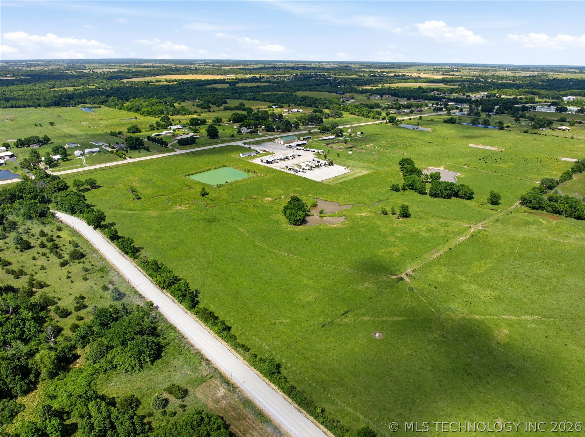 25 W 62 Highway Property Photo 7