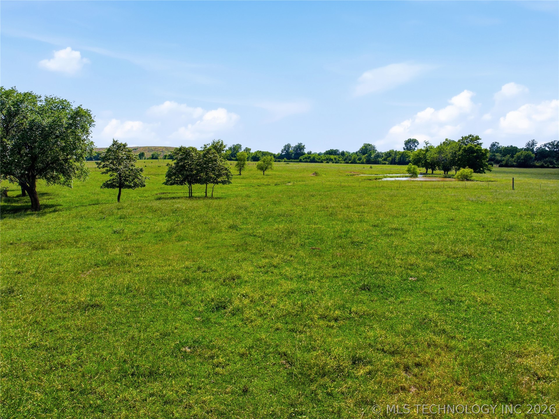 25 W 62 Highway Property Photo 10