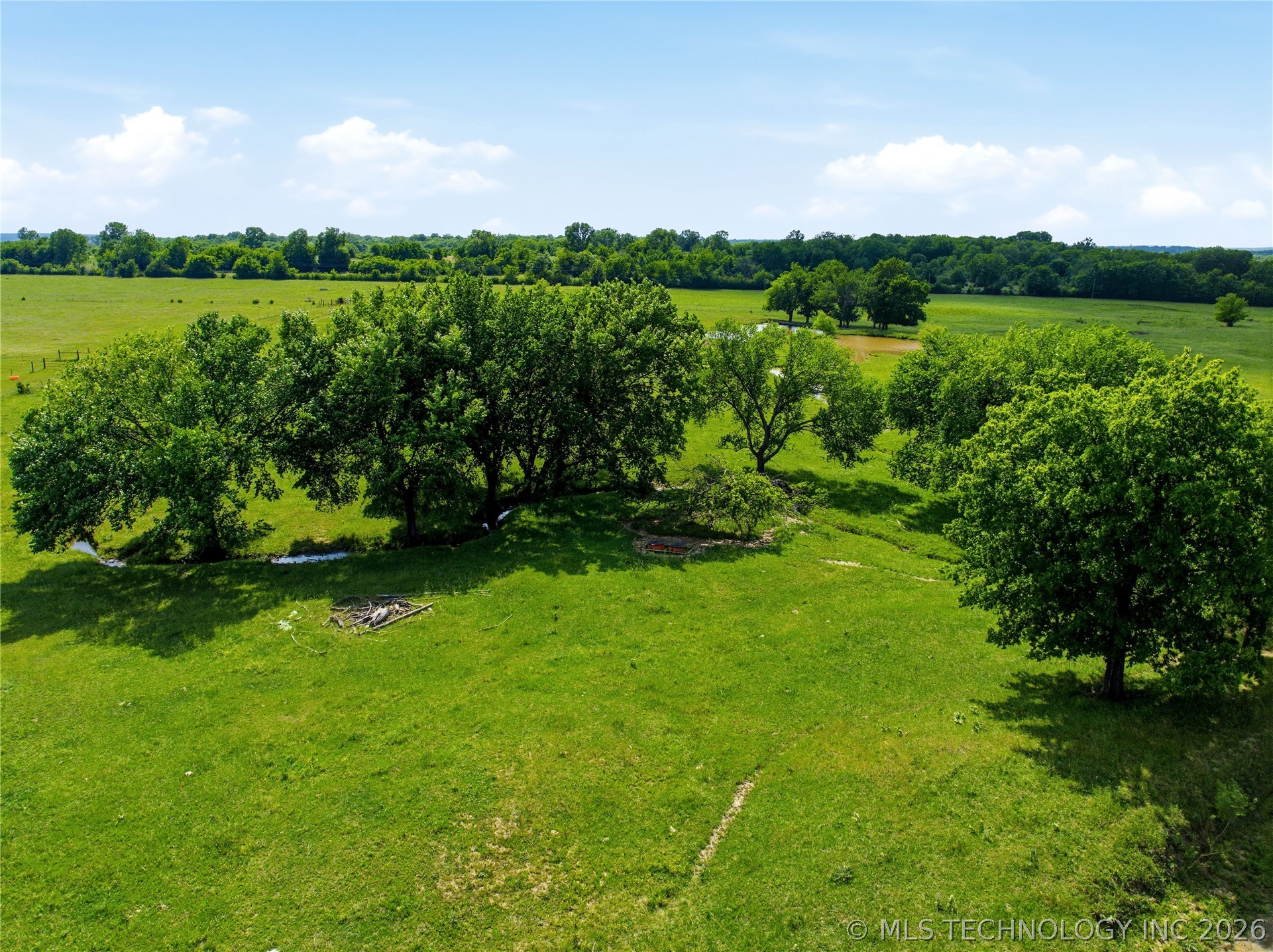 25 W 62 Highway Property Photo 18