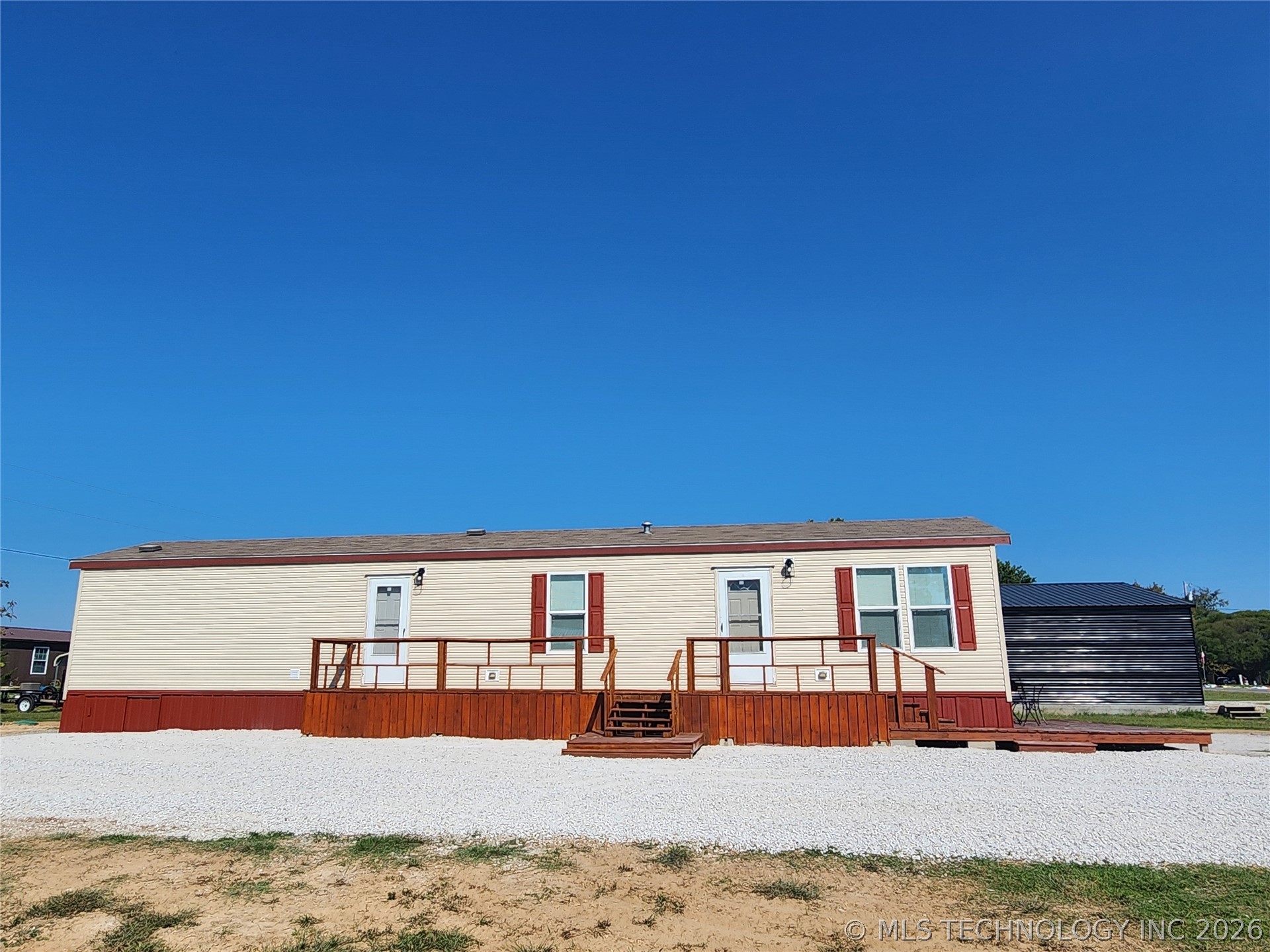 114554 S 4203 Road Property Photo 7