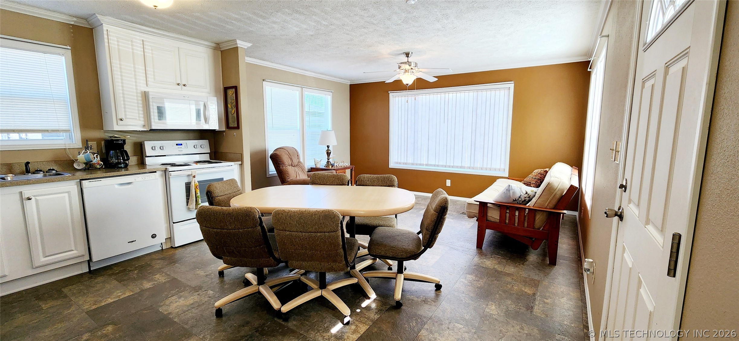 114554 S 4203 Road Property Photo 13