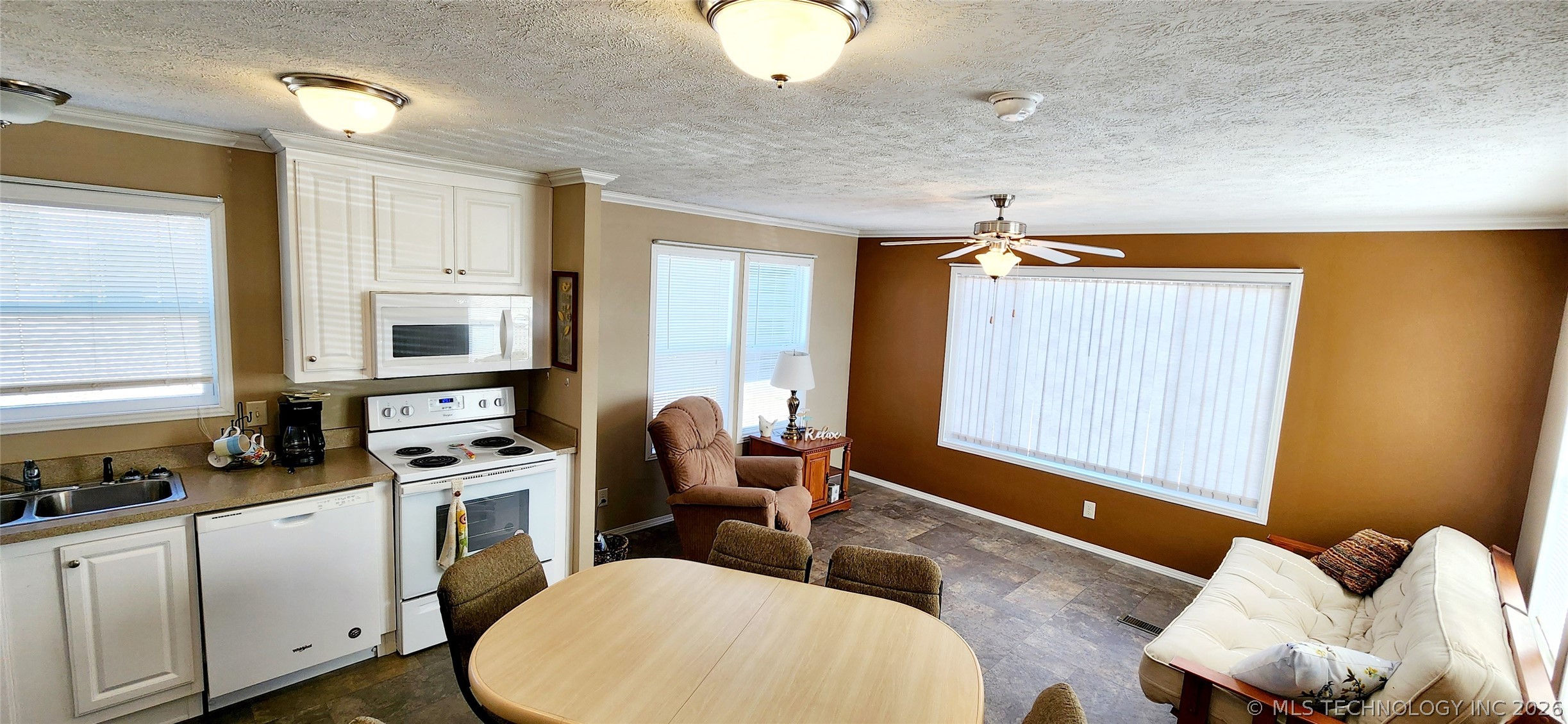 114554 S 4203 Road Property Photo 17