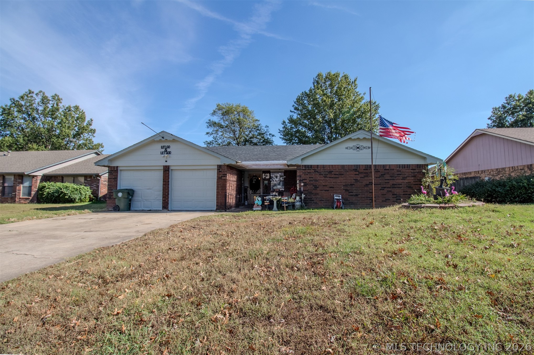 704 Foltz Lane Property Photo 1