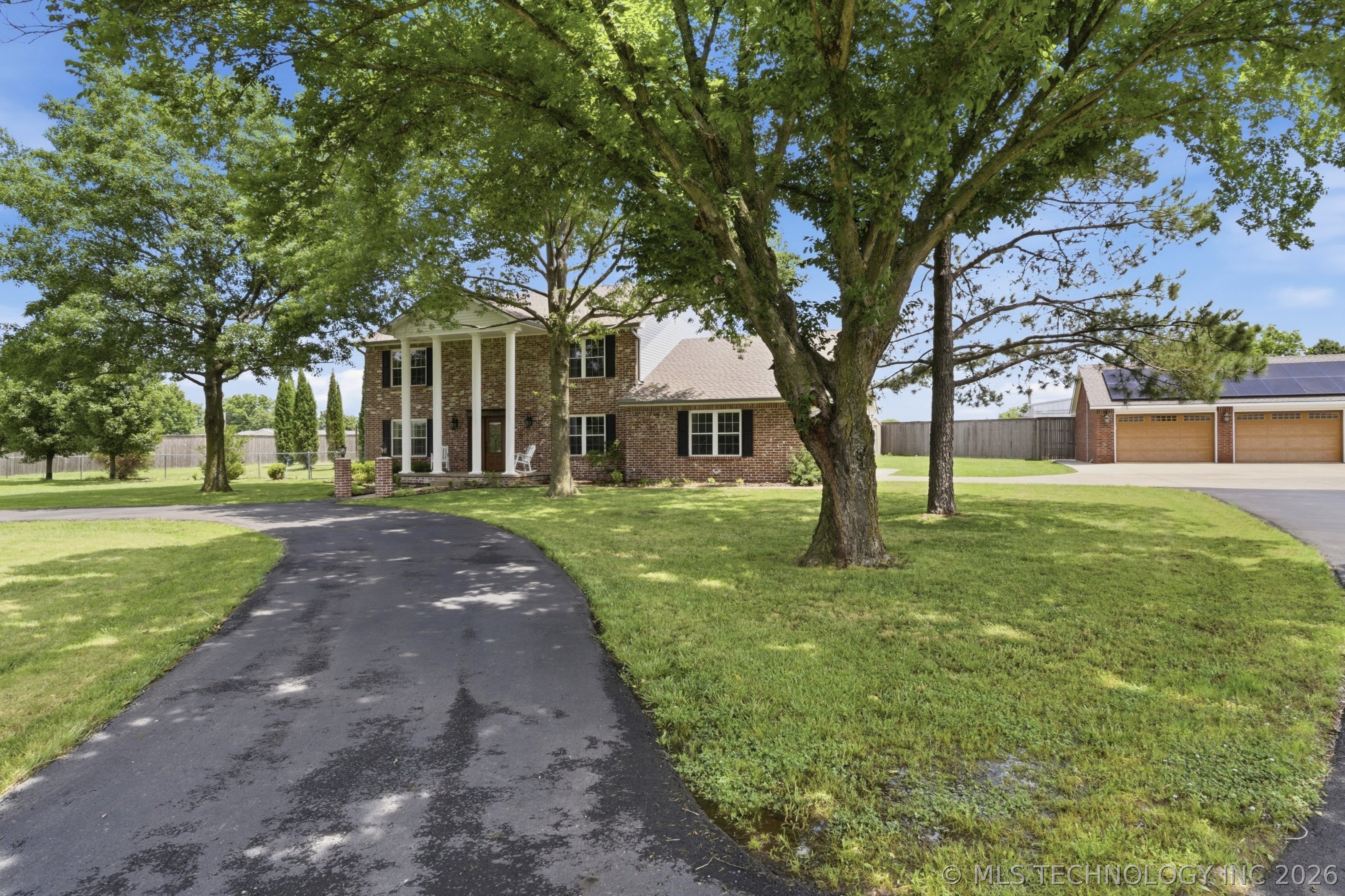 15200 E 440 Road Property Photo 5