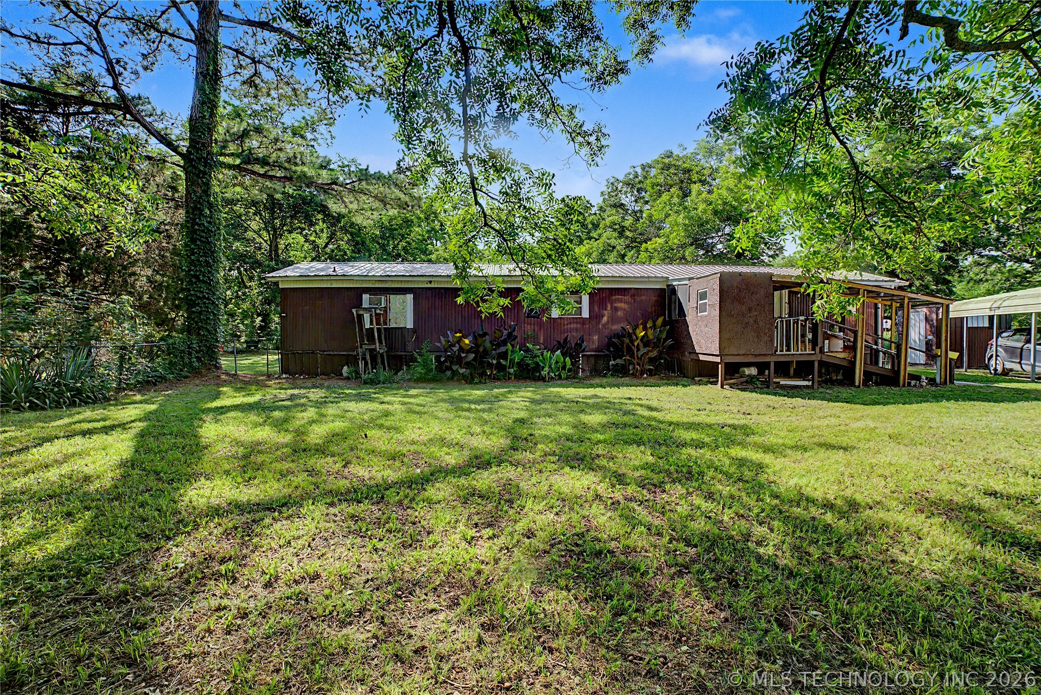 2203 E 86th Street North N Property Photo 55