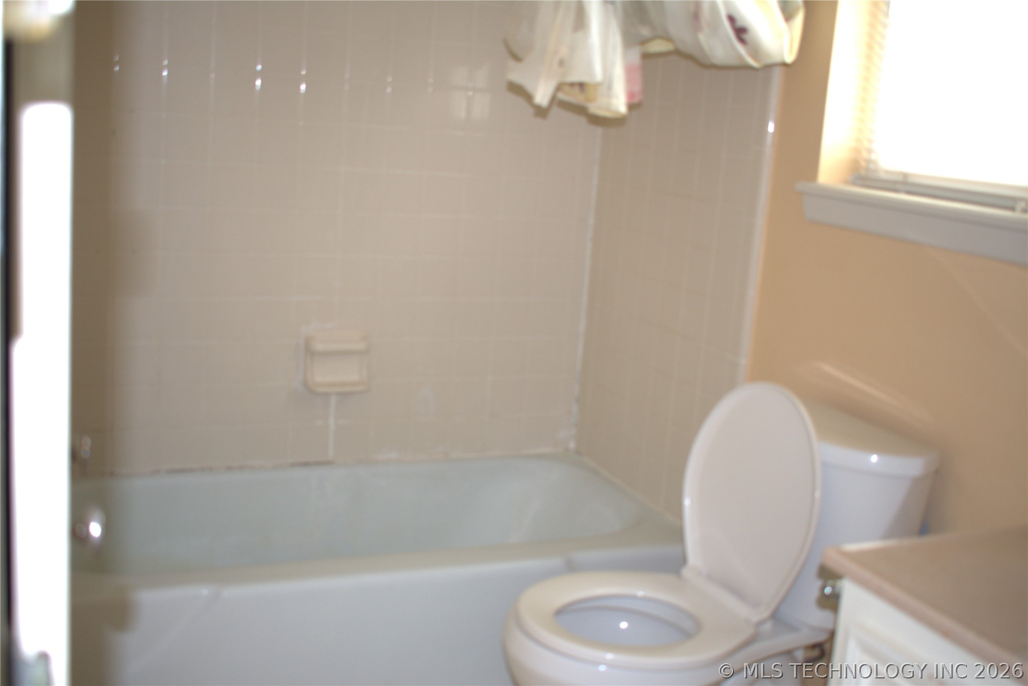 10904 E 26th Street Property Photo 11