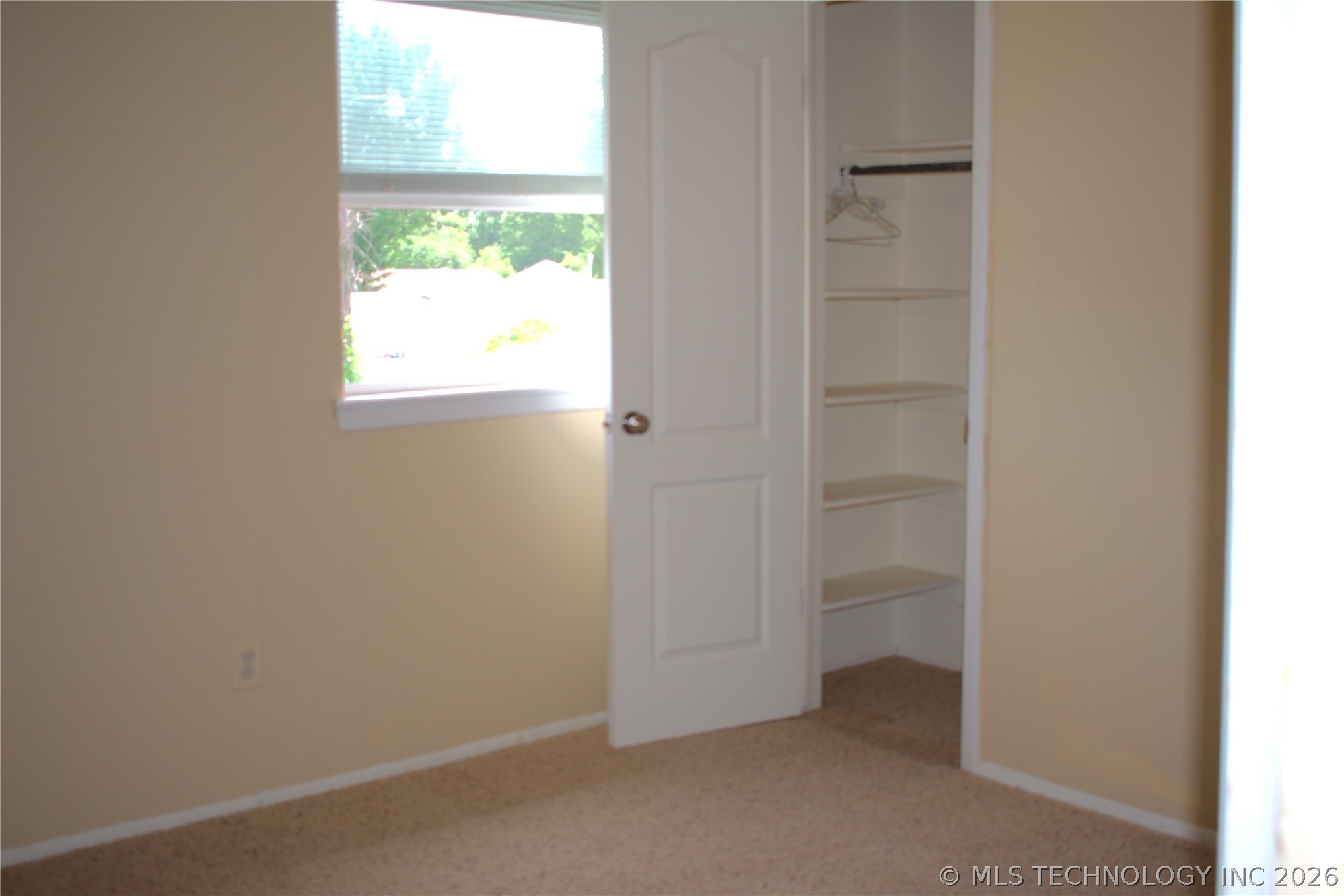 10904 E 26th Street Property Photo 15