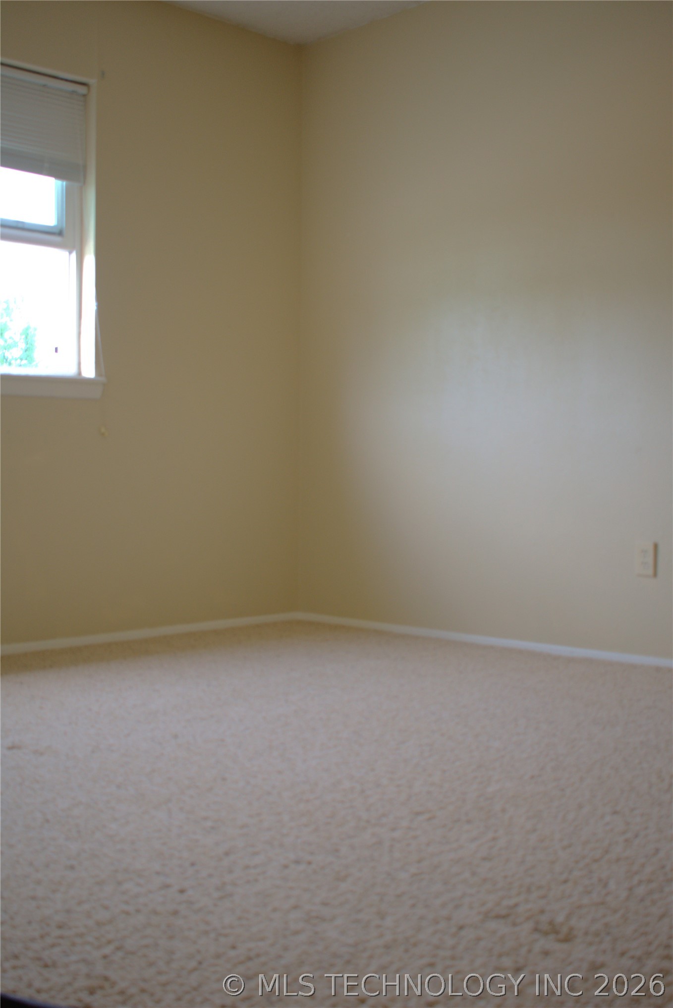 10904 E 26th Street Property Photo 16