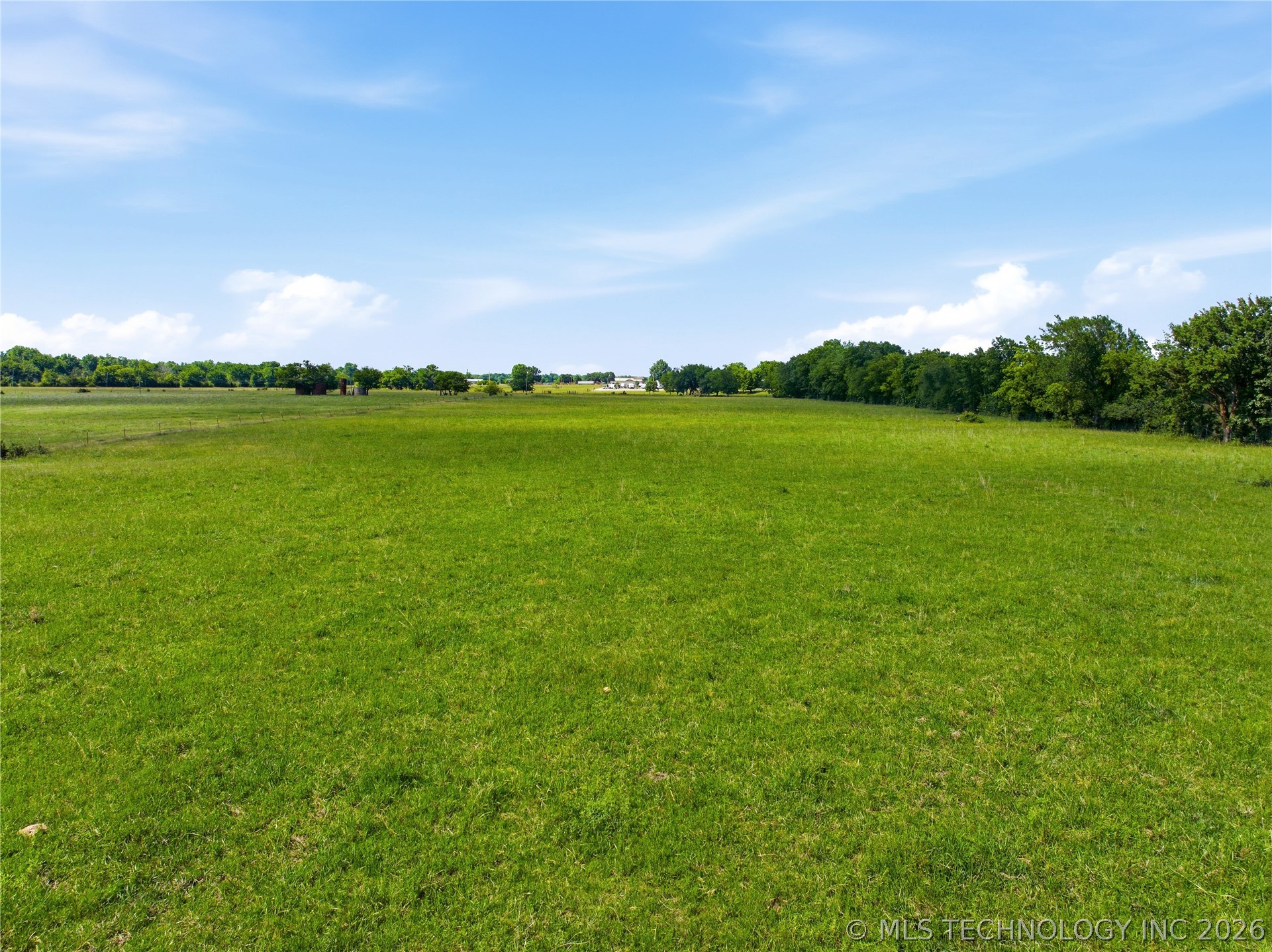 30 S 270 Road Property Photo 10