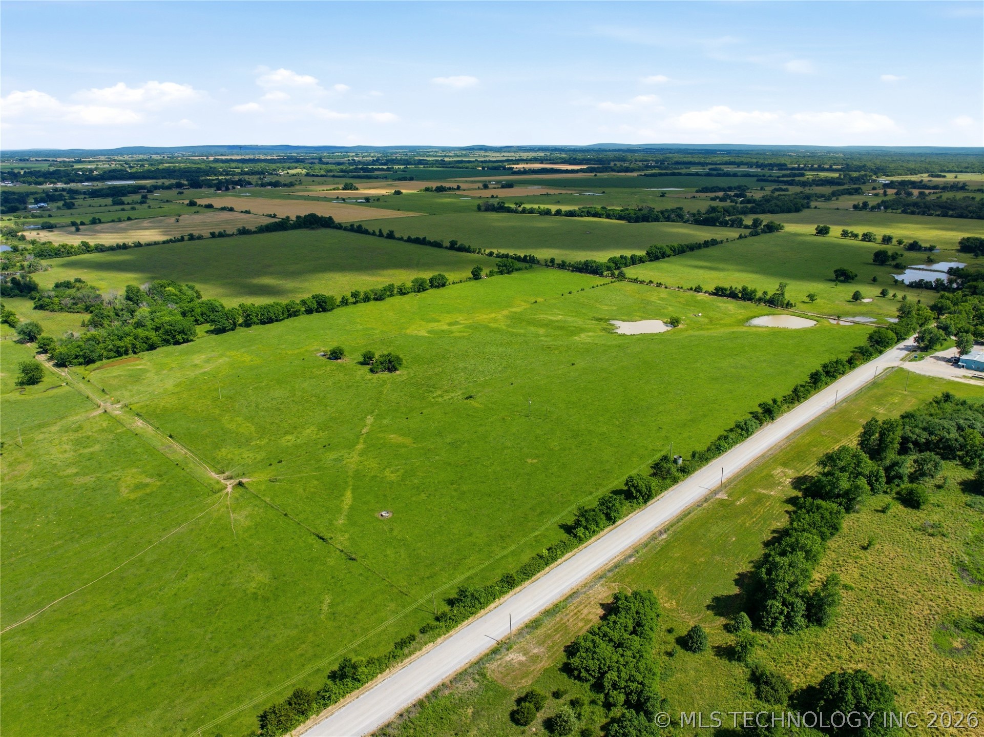 30 S 270 Road Property Photo 13