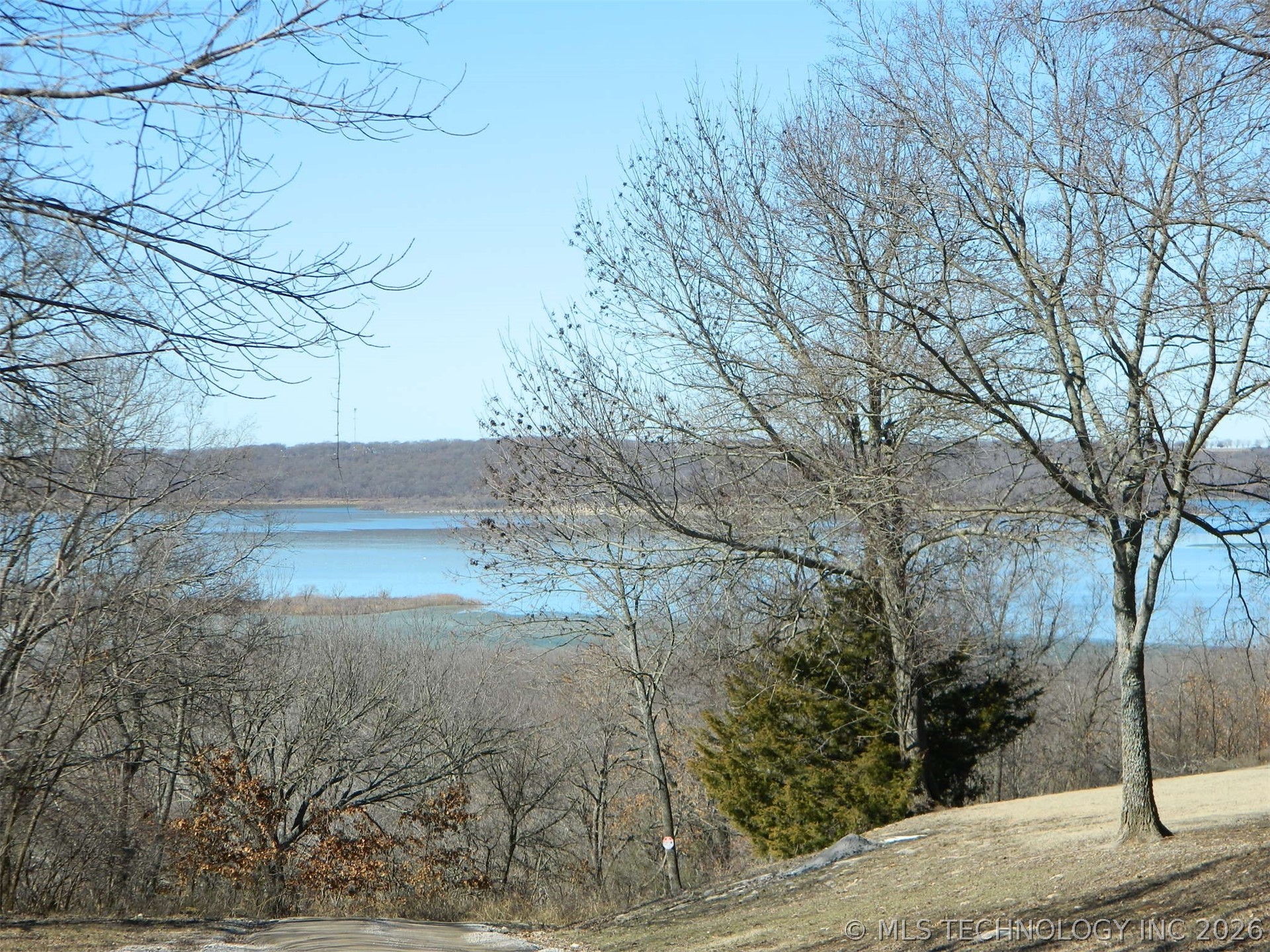 3 Coyote Hills Lane Property Photo 8