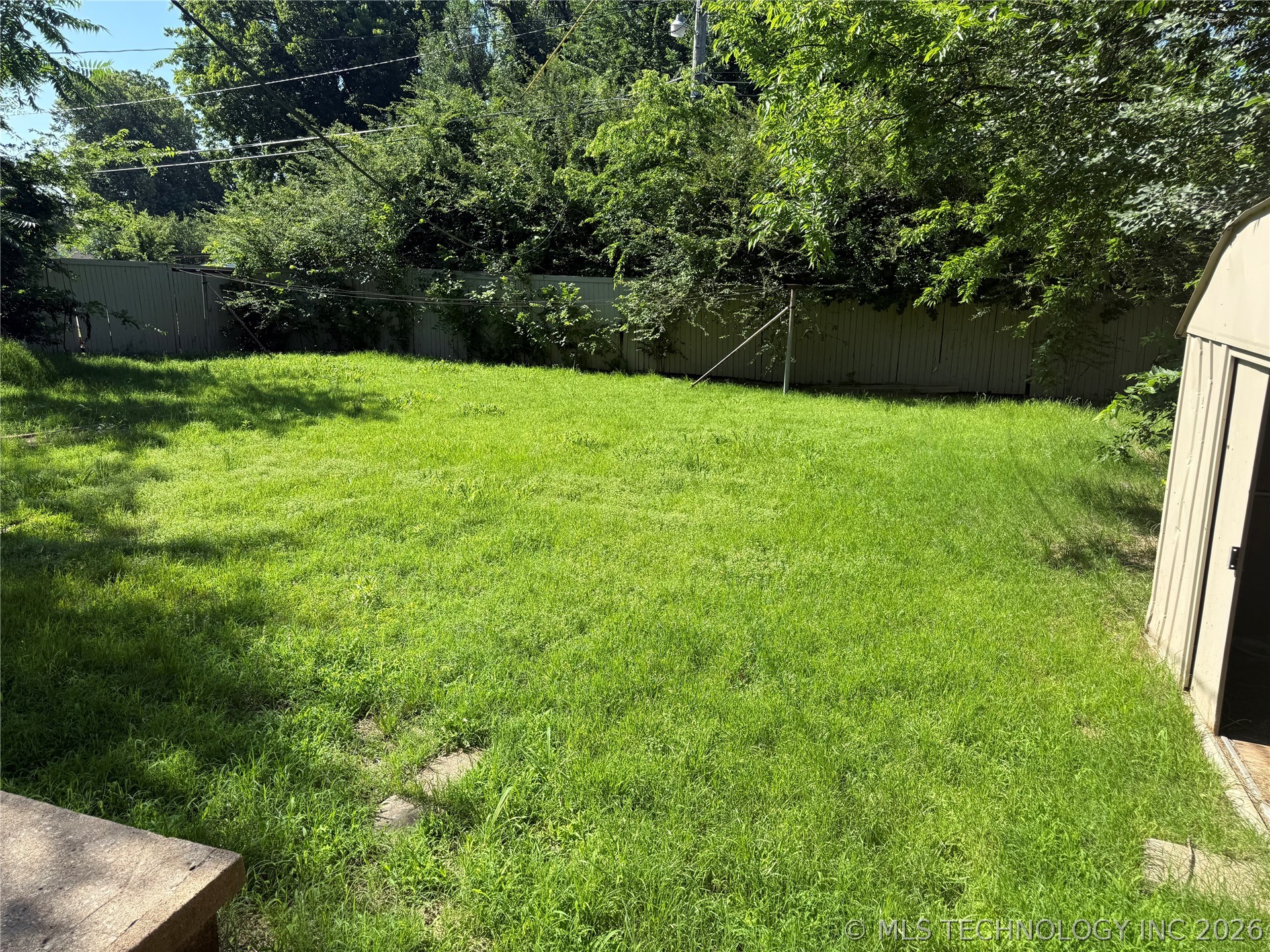 2714 E Newton Place Property Photo 13