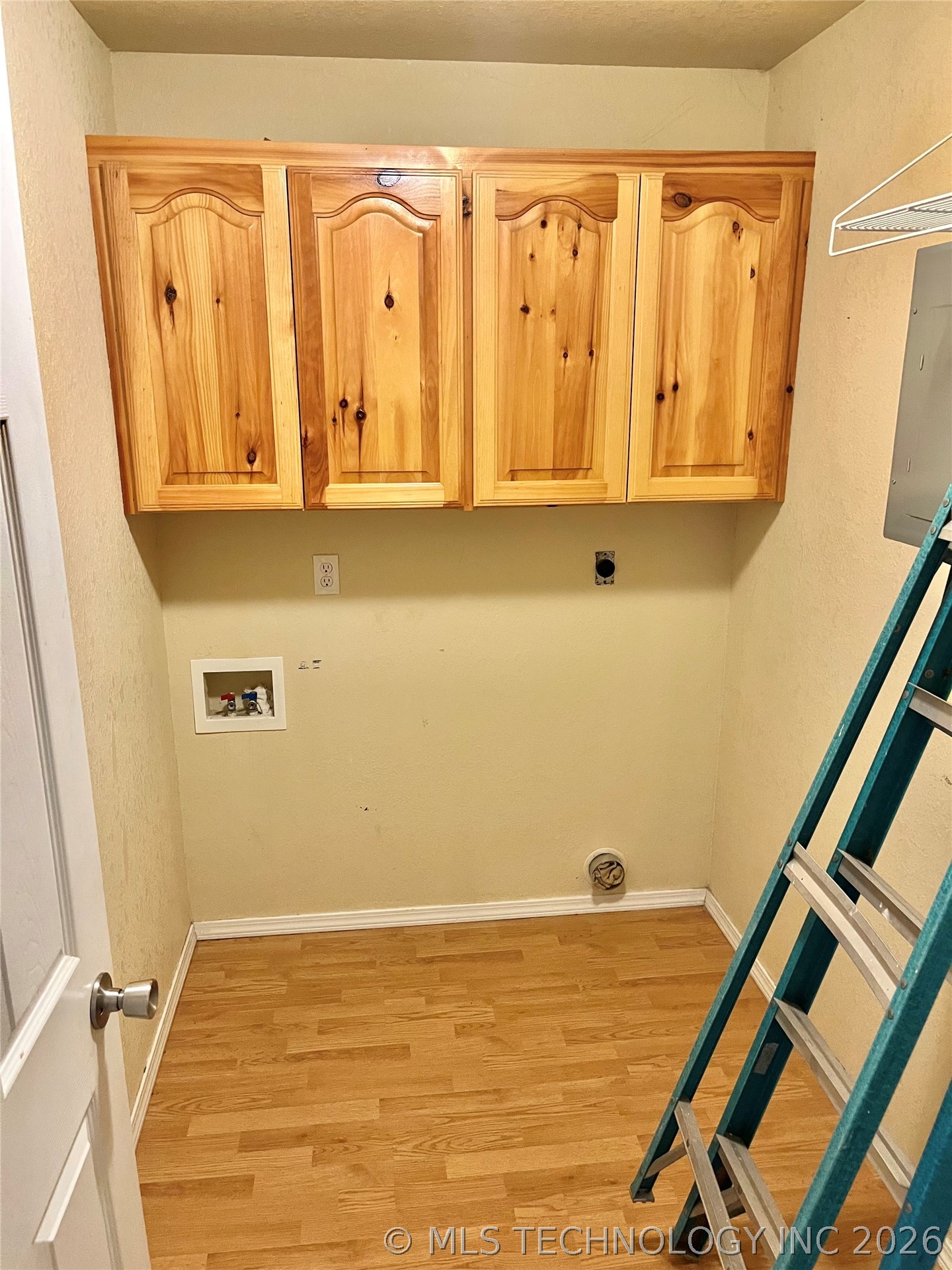 4783 Enos Road Property Photo 14