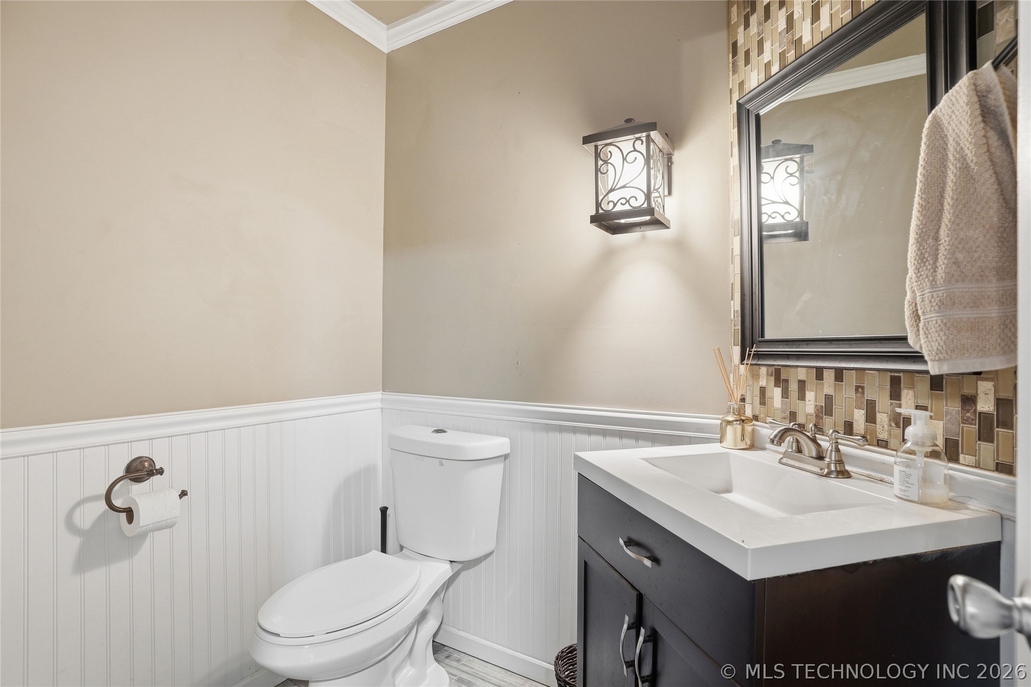 6811 E 65th Place Property Photo 10