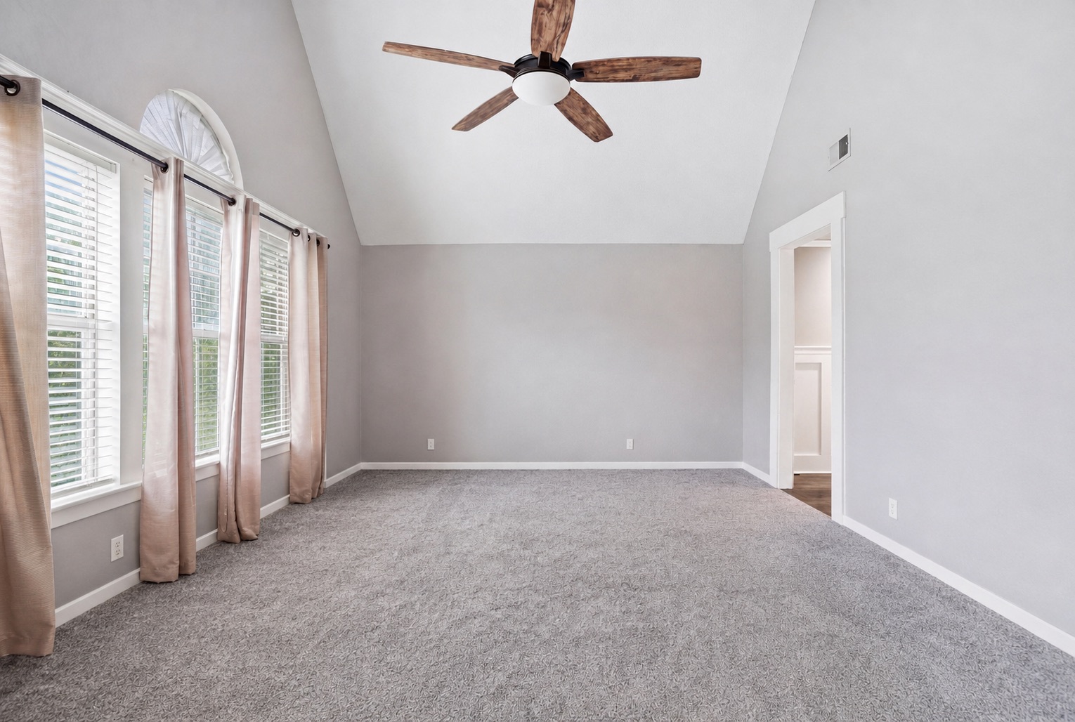 6811 E 65th Place Property Photo 20