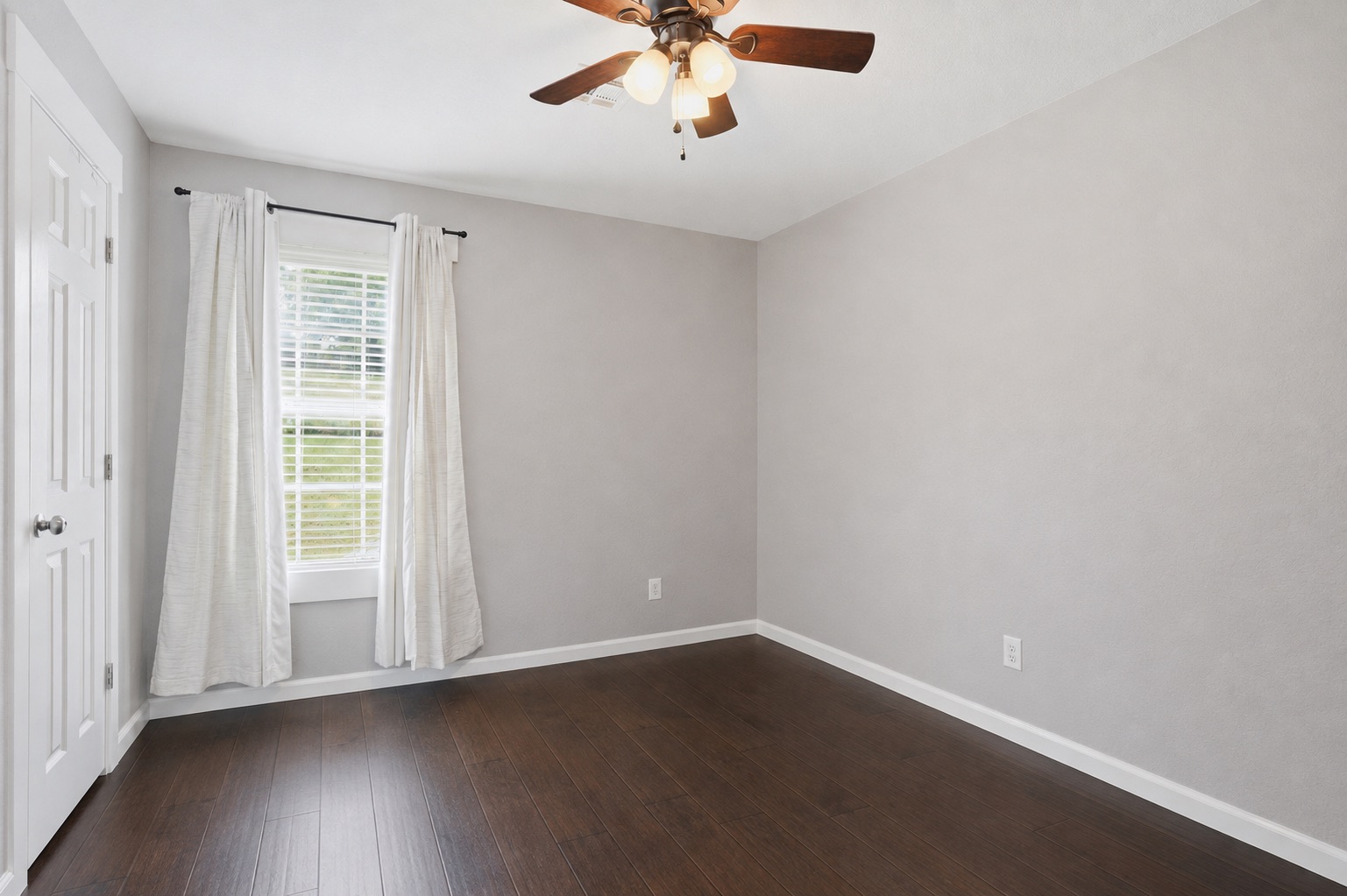 6811 E 65th Place Property Photo 31