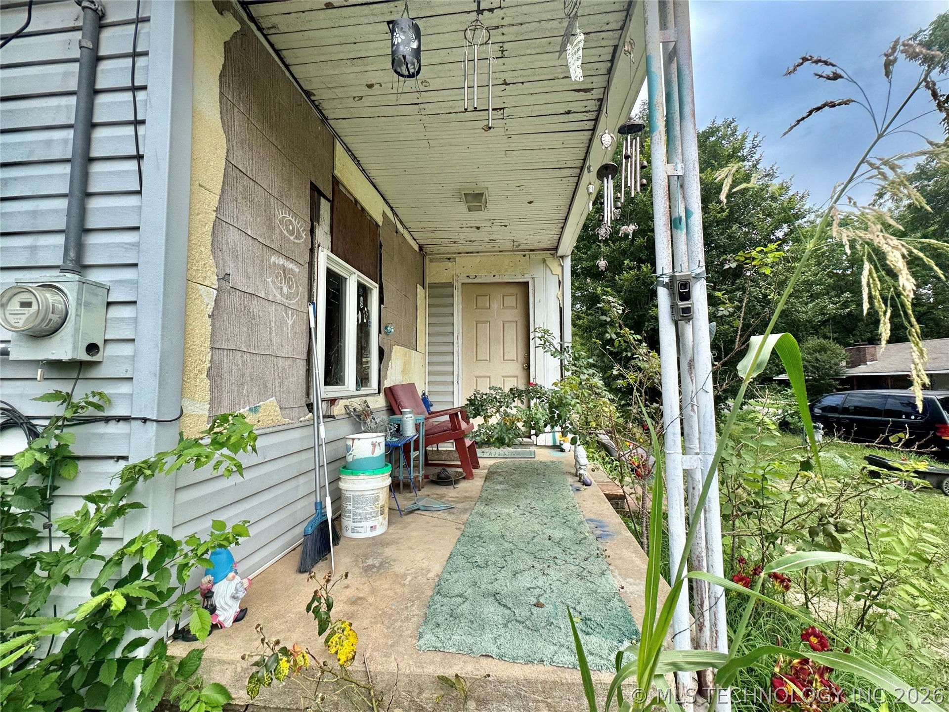 1013 S Mullins Avenue Property Photo 3
