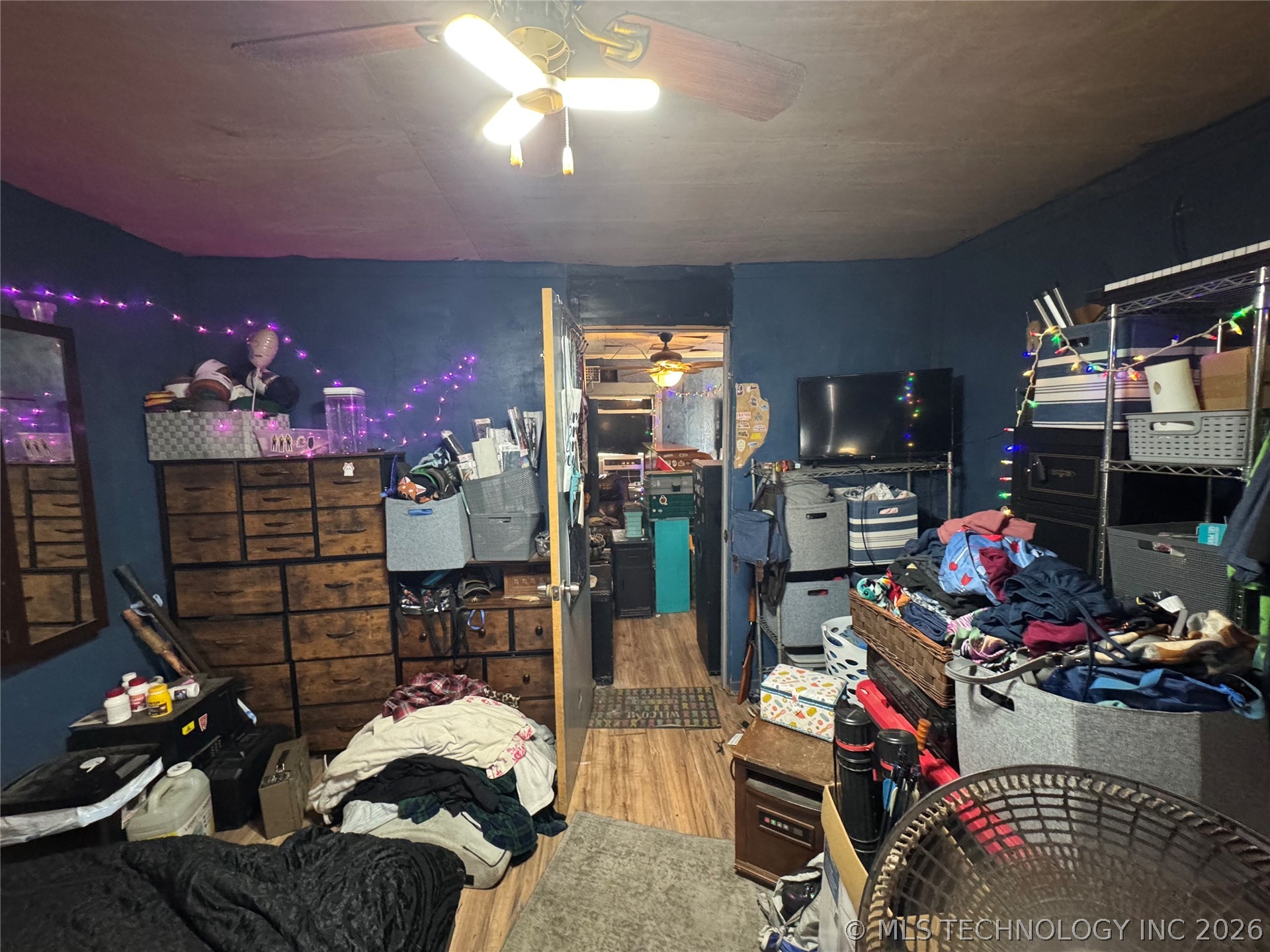 1013 S Mullins Avenue Property Photo 6