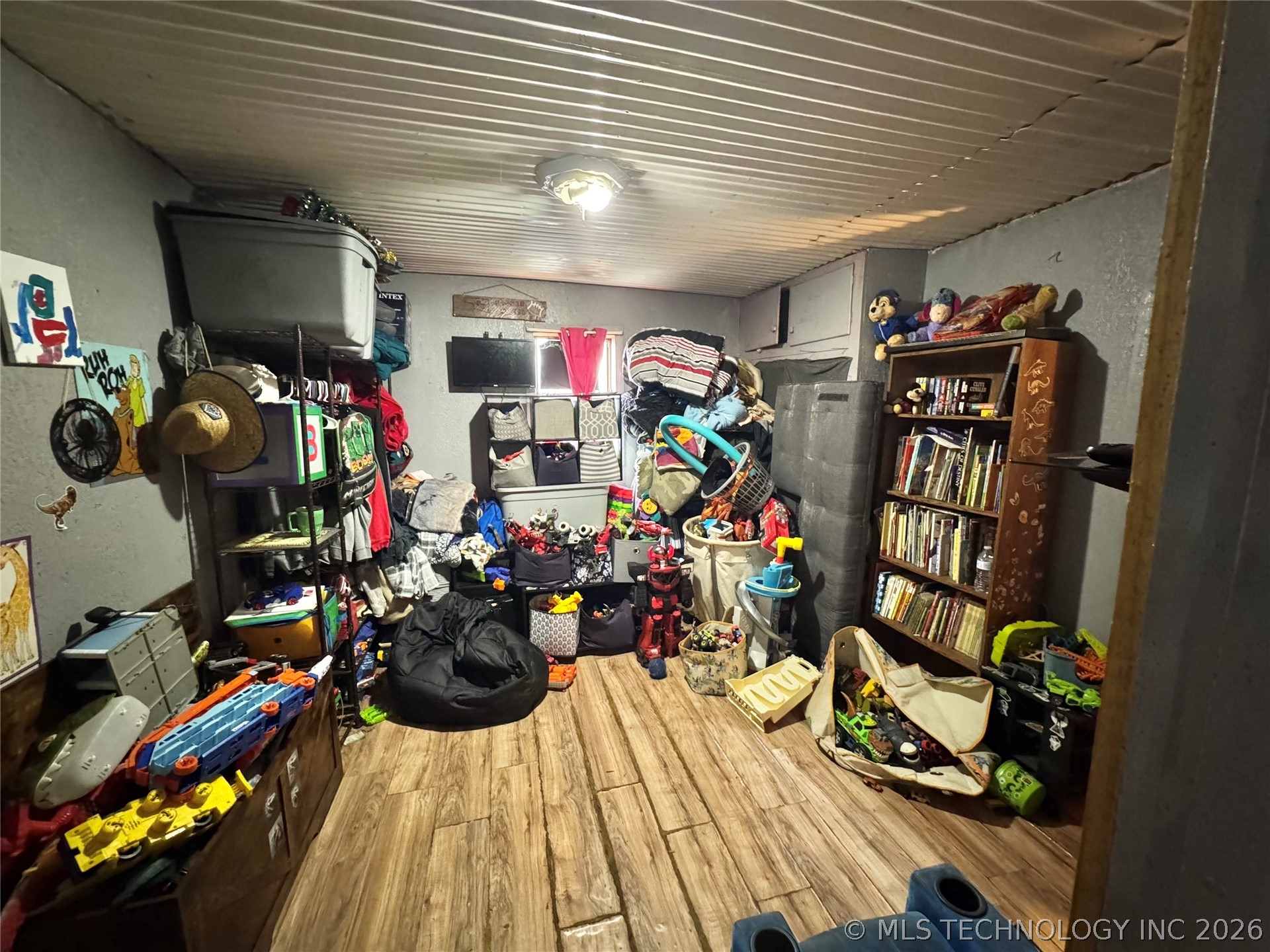 1013 S Mullins Avenue Property Photo 10
