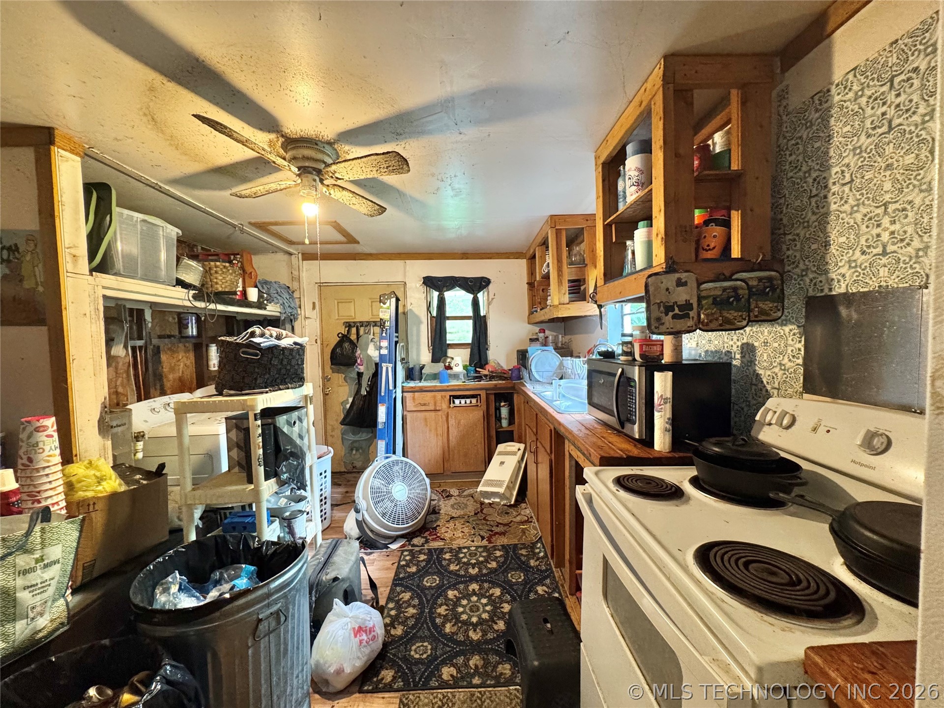 1013 S Mullins Avenue Property Photo 15