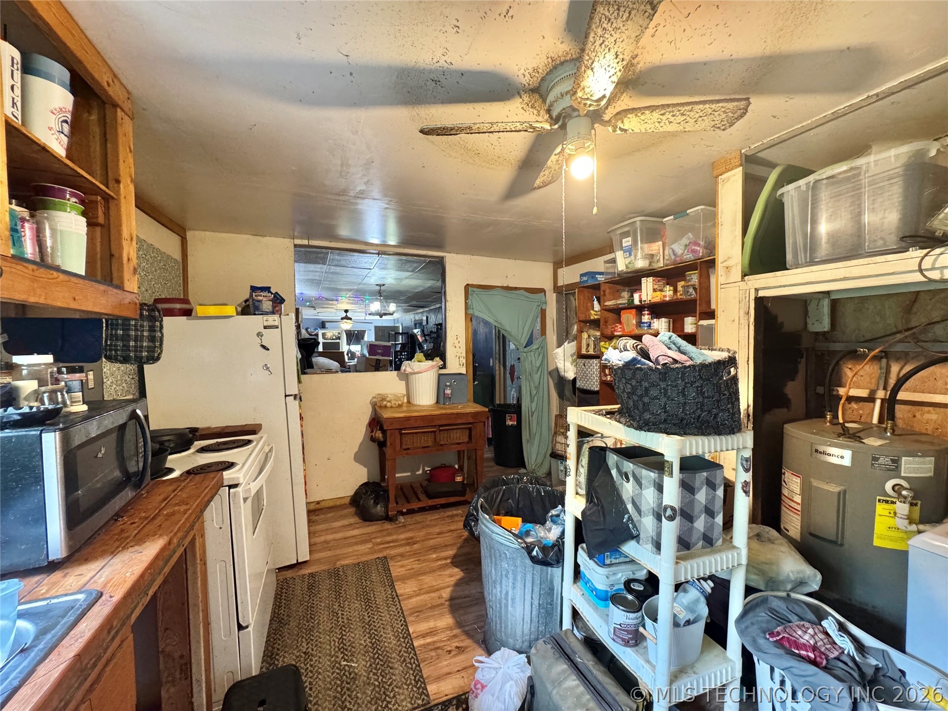 1013 S Mullins Avenue Property Photo 18
