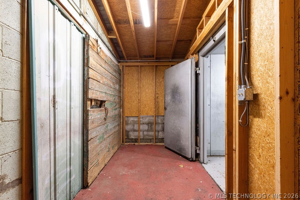 105 N Main Property Photo 29