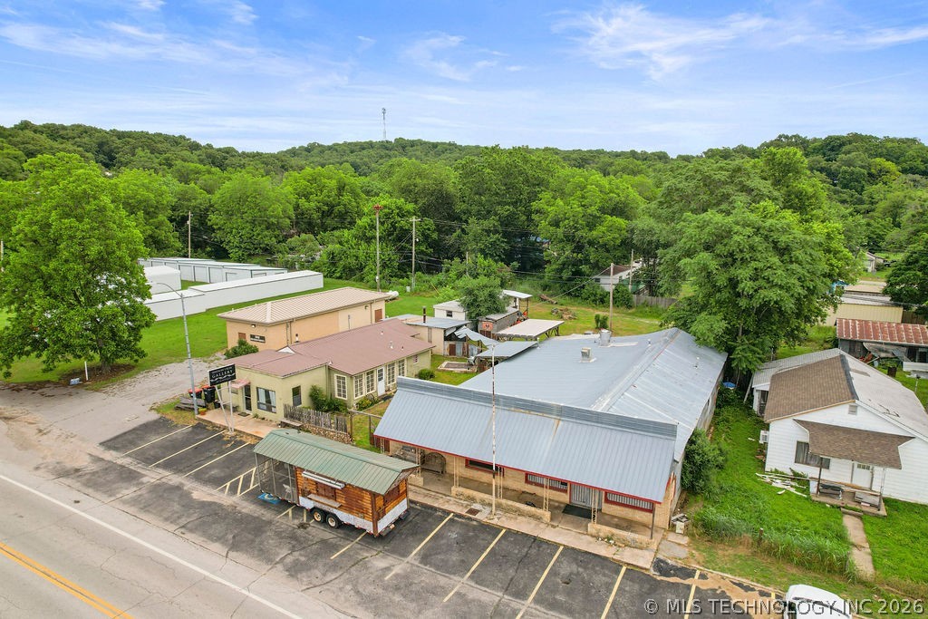 105 N Main Property Photo 51
