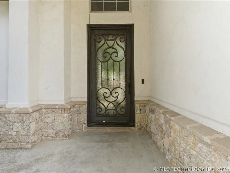 1119 W 108th Place S Property Photo 3