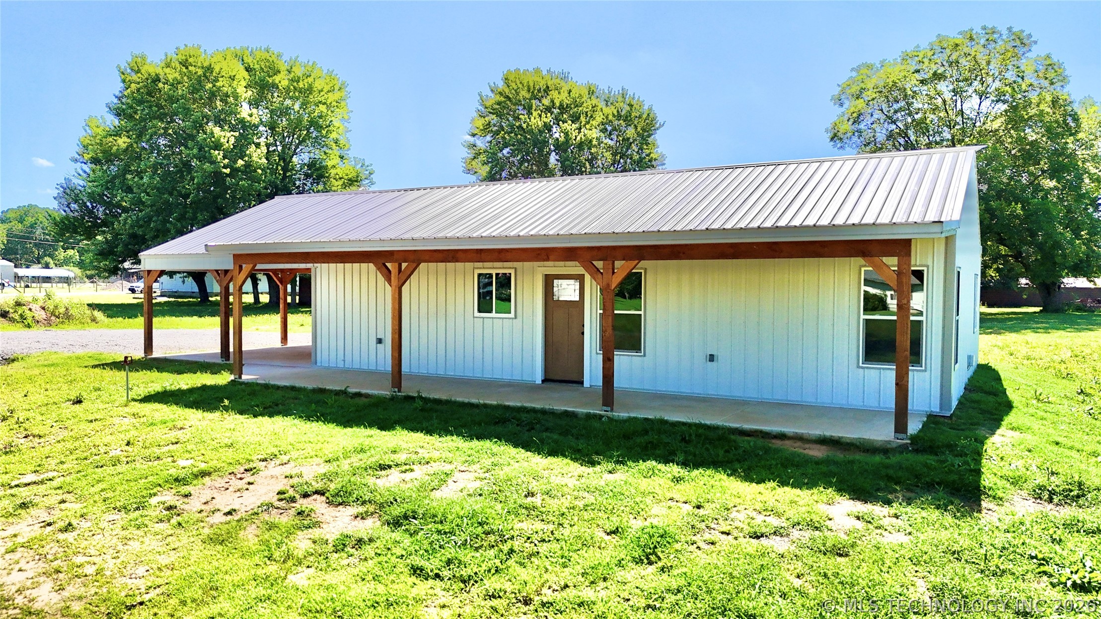 4 N King Street Property Photo 1