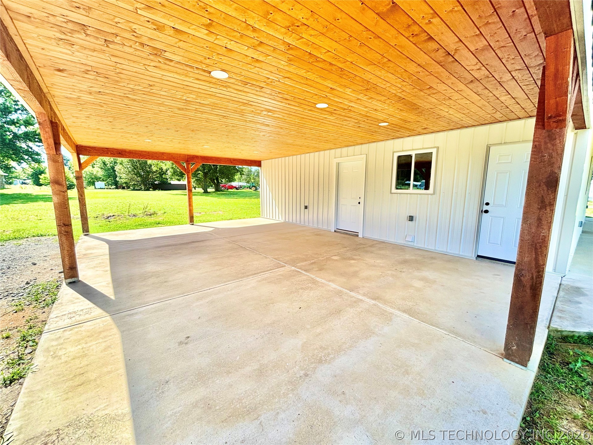 4 N King Street Property Photo 6