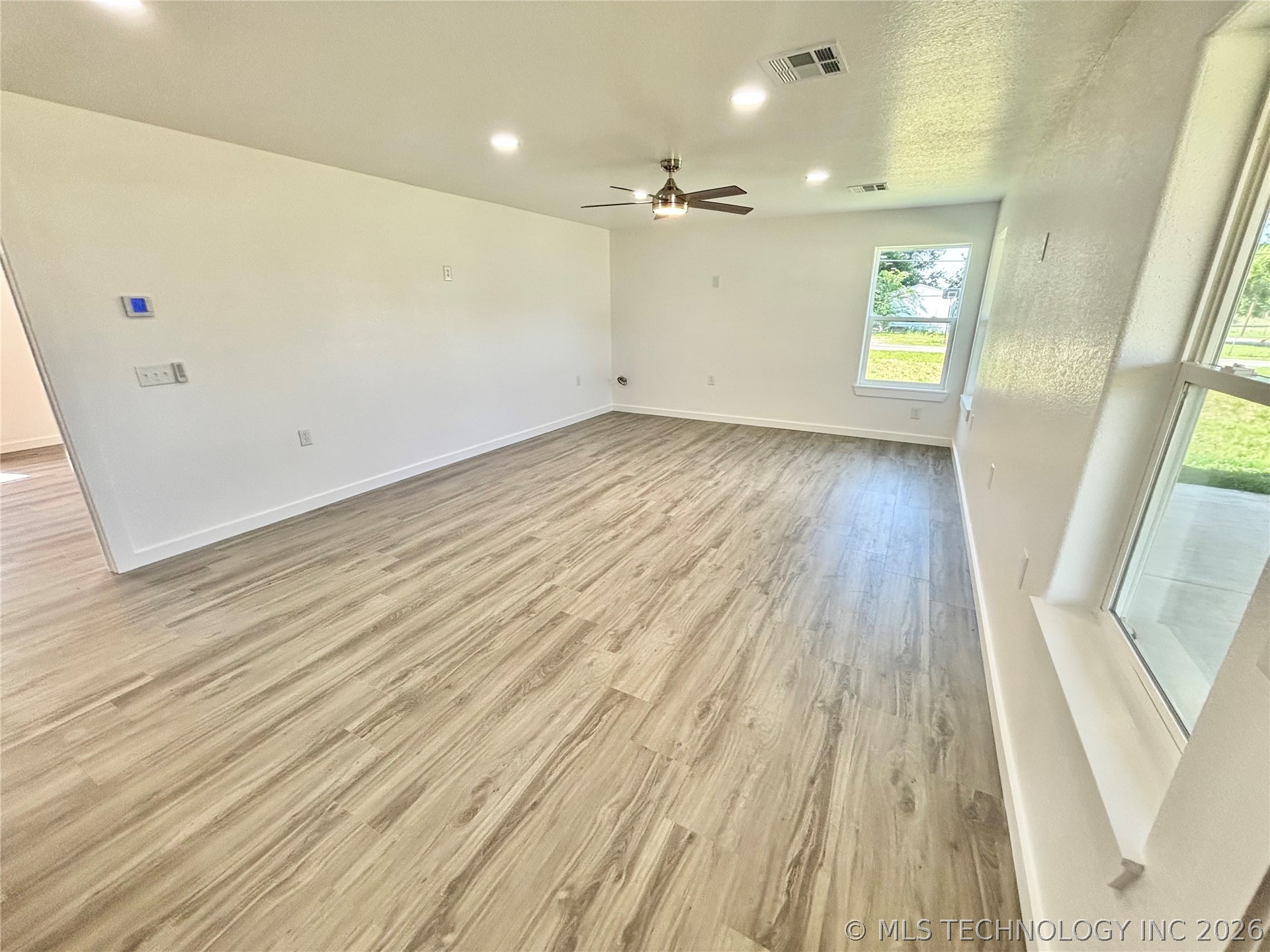 4 N King Street Property Photo 8