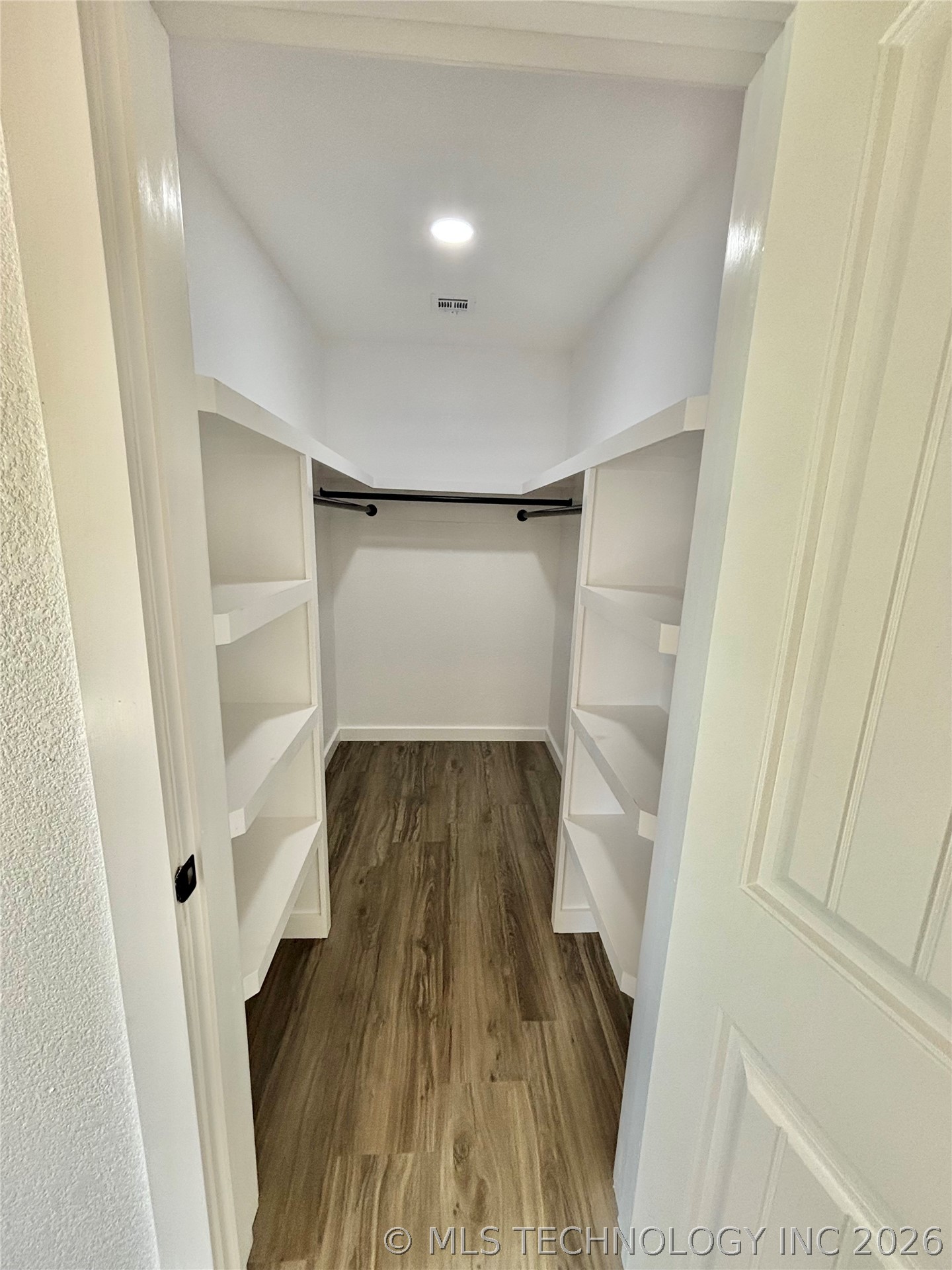 4 N King Street Property Photo 17
