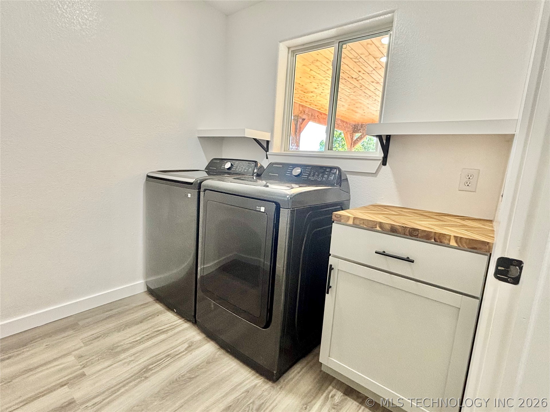 4 N King Street Property Photo 26