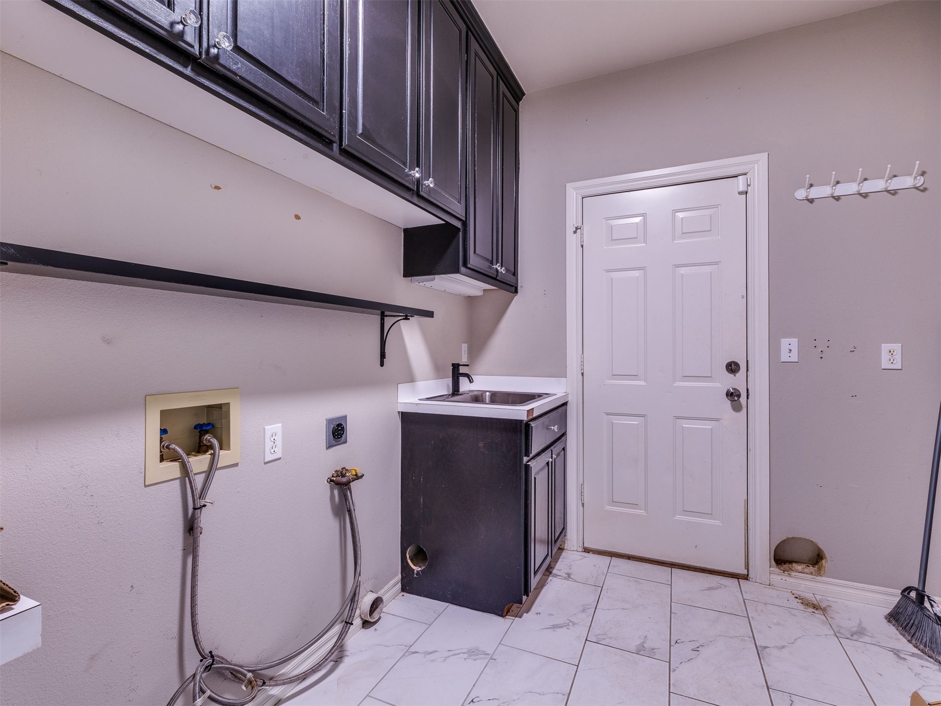 239 Woodview Lane Property Photo 81