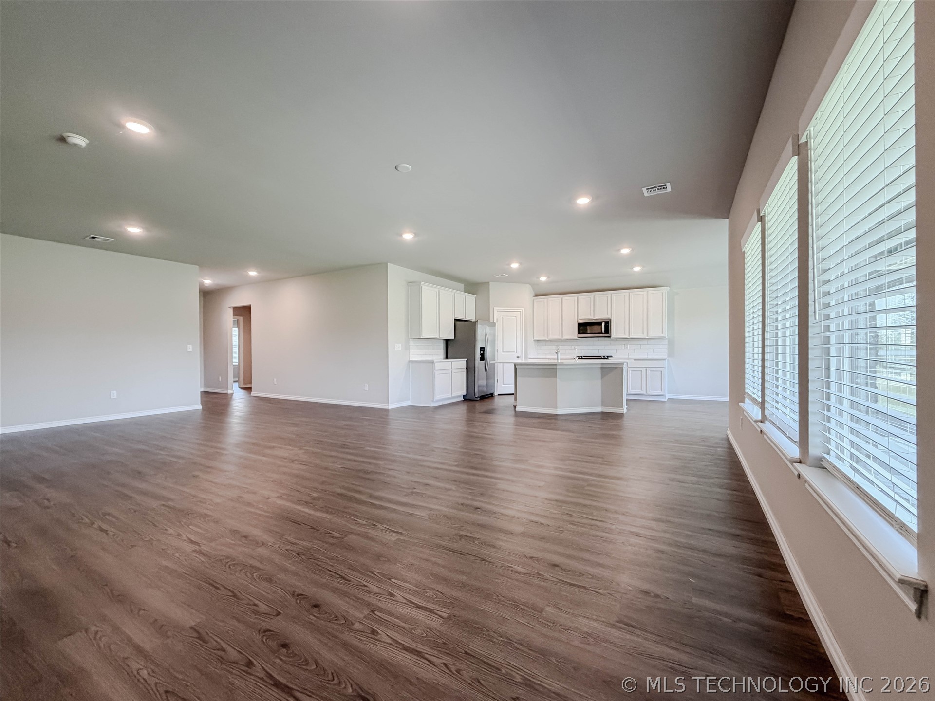 1507 Bluestem Drive Property Photo 10