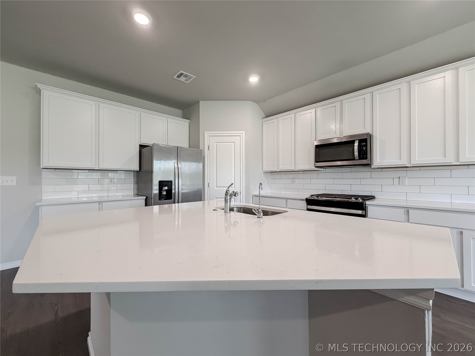 1507 Bluestem Drive Property Photo 19