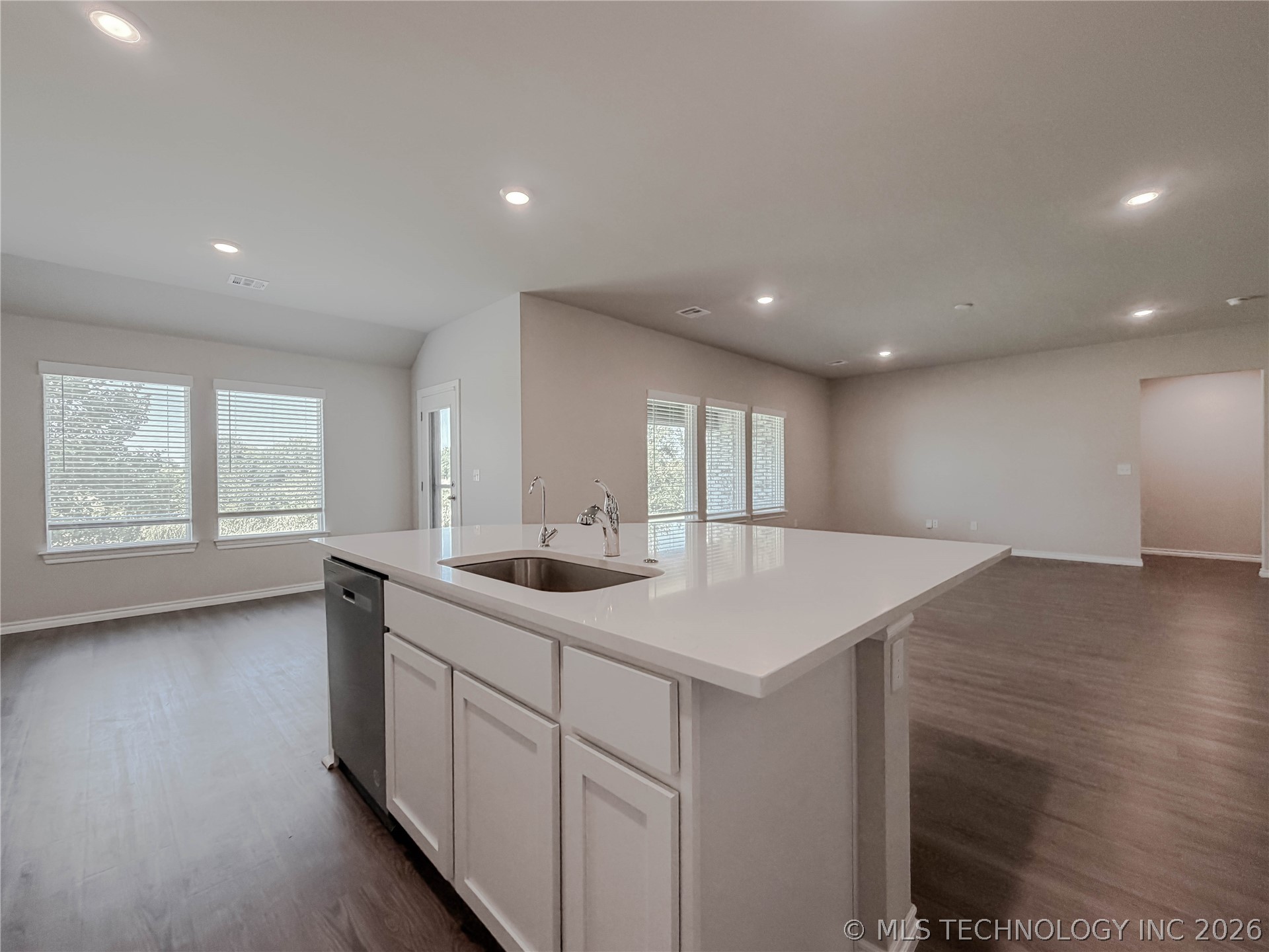 1507 Bluestem Drive Property Photo 20