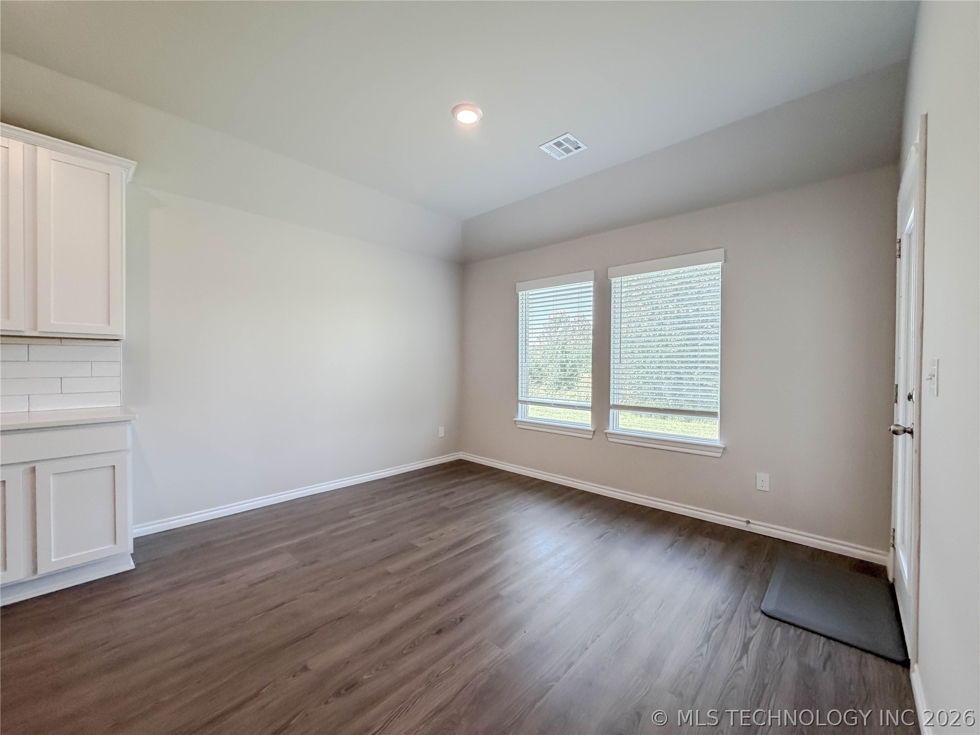 1507 Bluestem Drive Property Photo 21