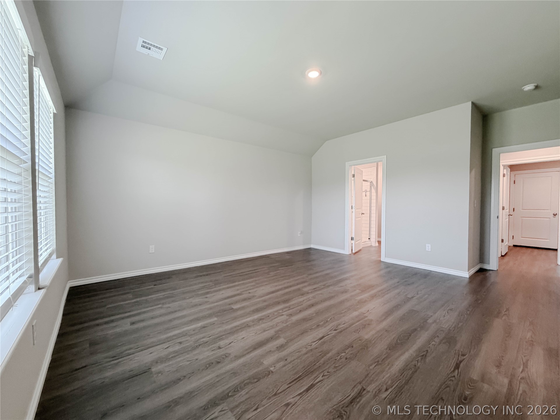 1507 Bluestem Drive Property Photo 24