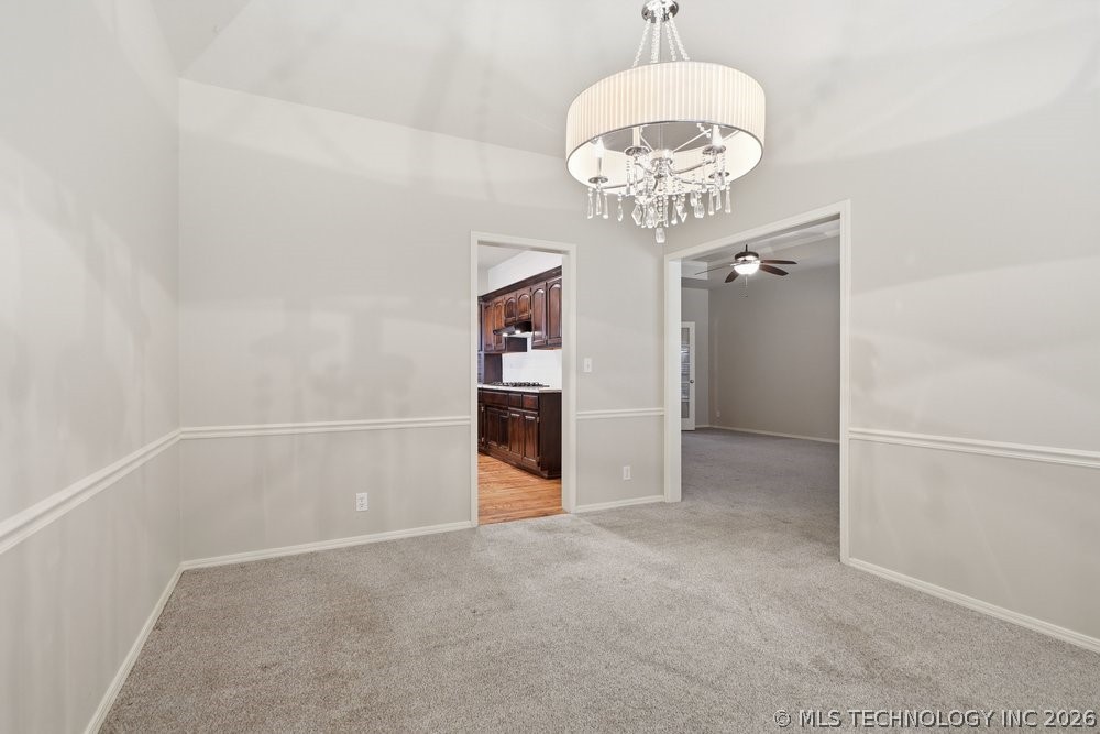 2830 E 103rd Street Property Photo 6