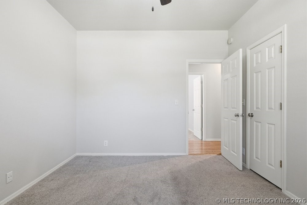 2830 E 103rd Street Property Photo 30