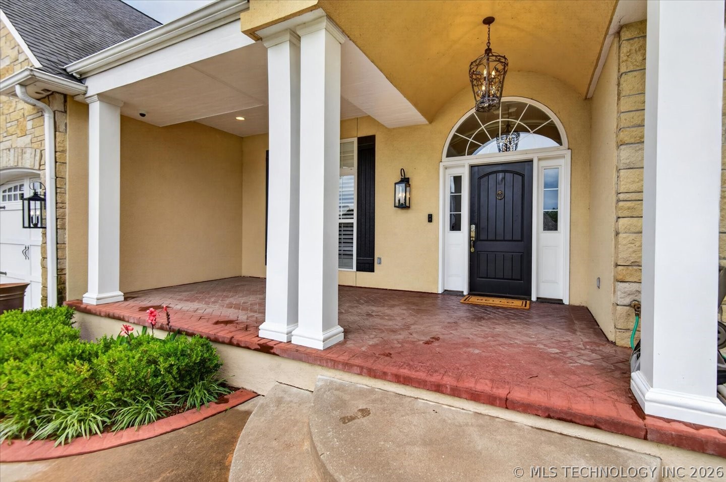 3115 Kingston Drive Property Photo 4
